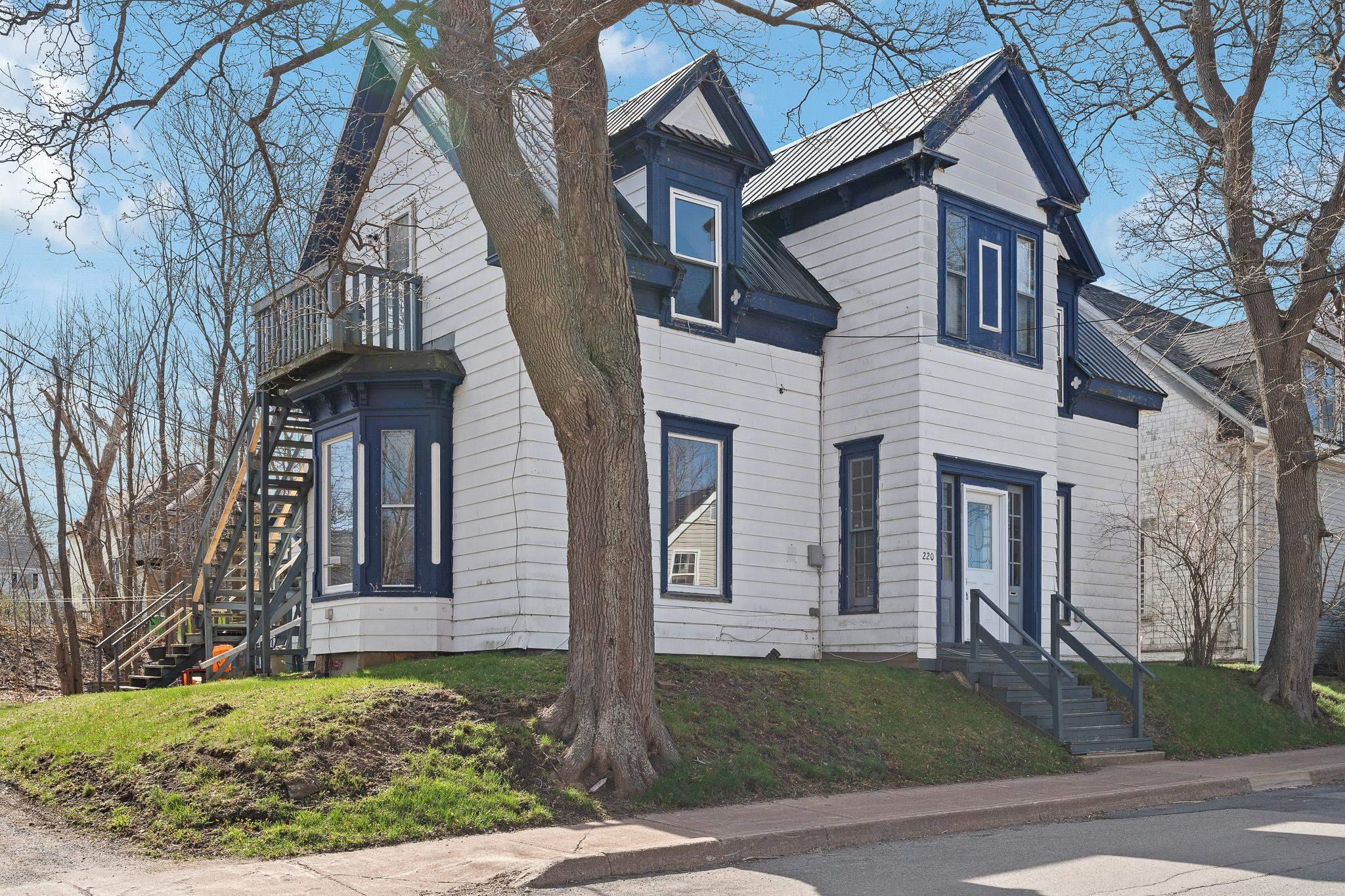 $299,900.00: 220 James Street, New Glasgow