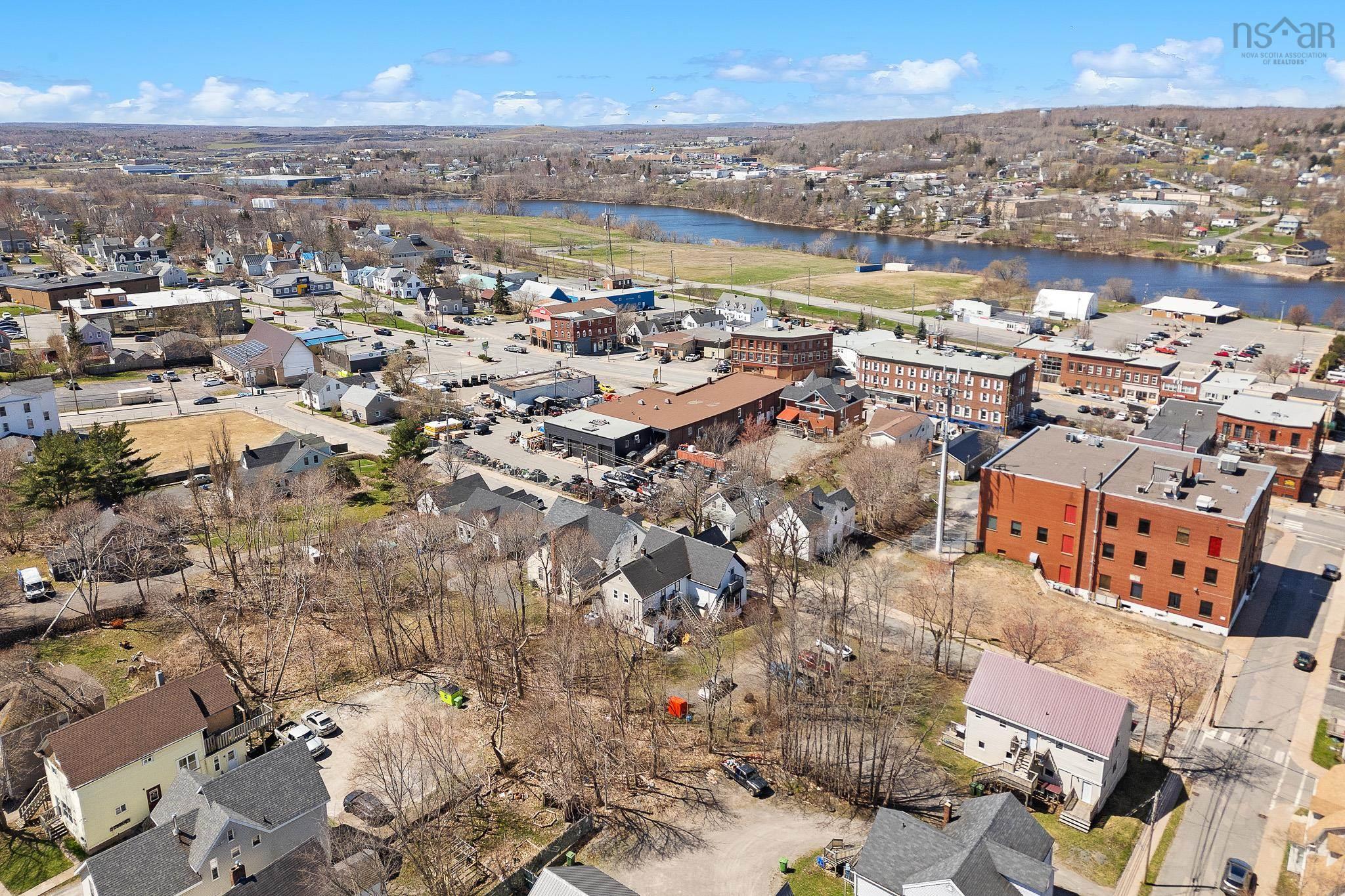 $299,900.00: 220 James Street, New Glasgow