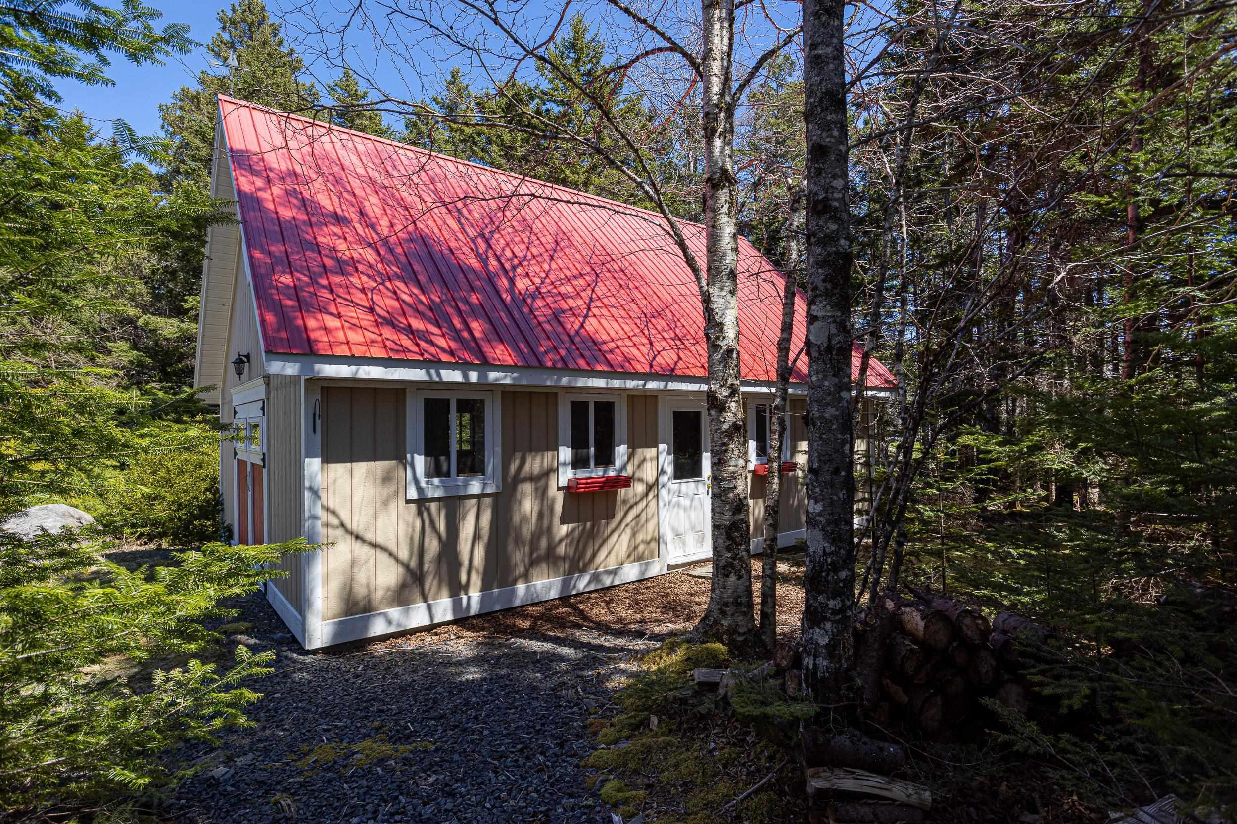$879,000.00: 45 Foxberry Hill, Glen Haven