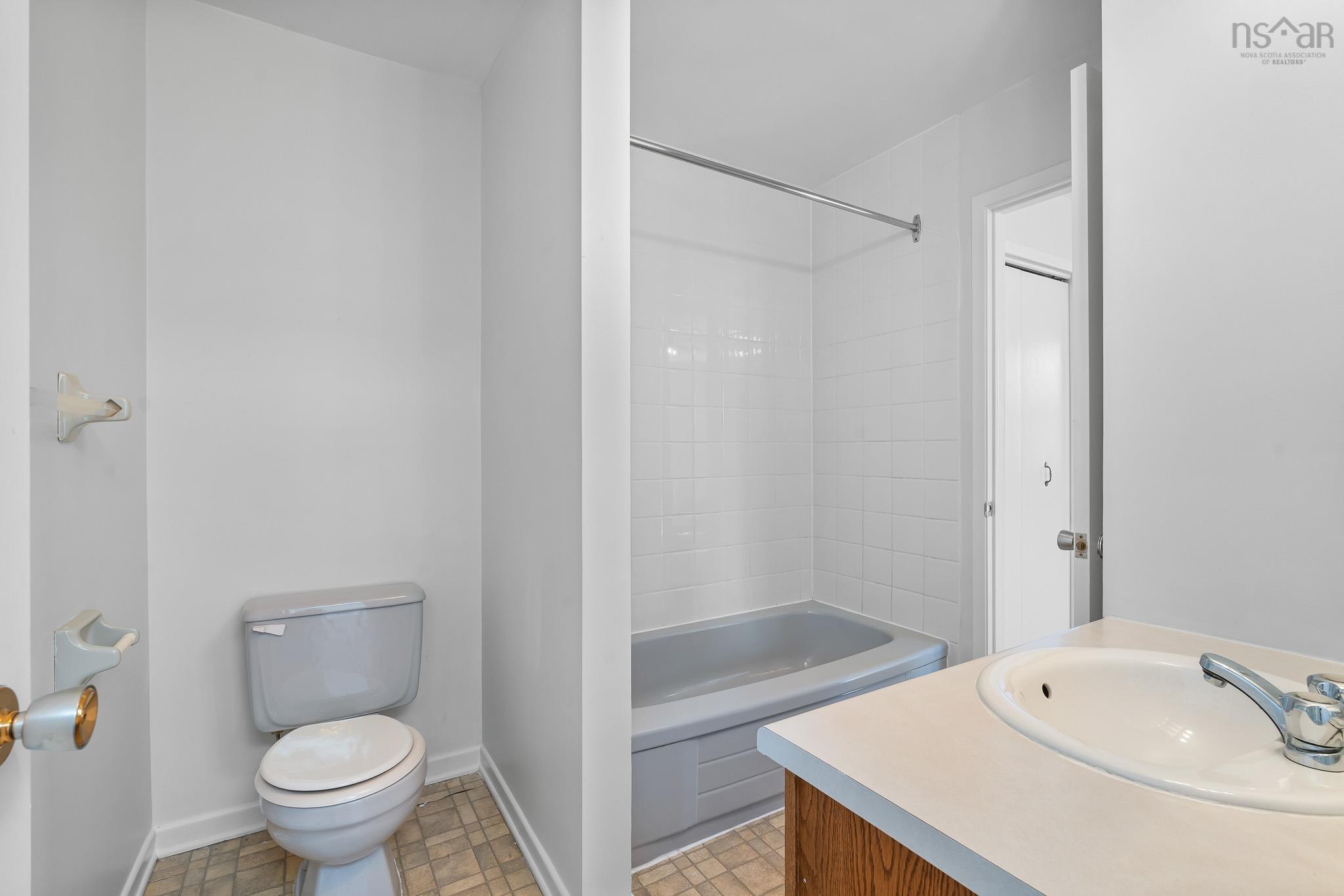 $424,900.00: 184 Herring Cove Road, Halifax