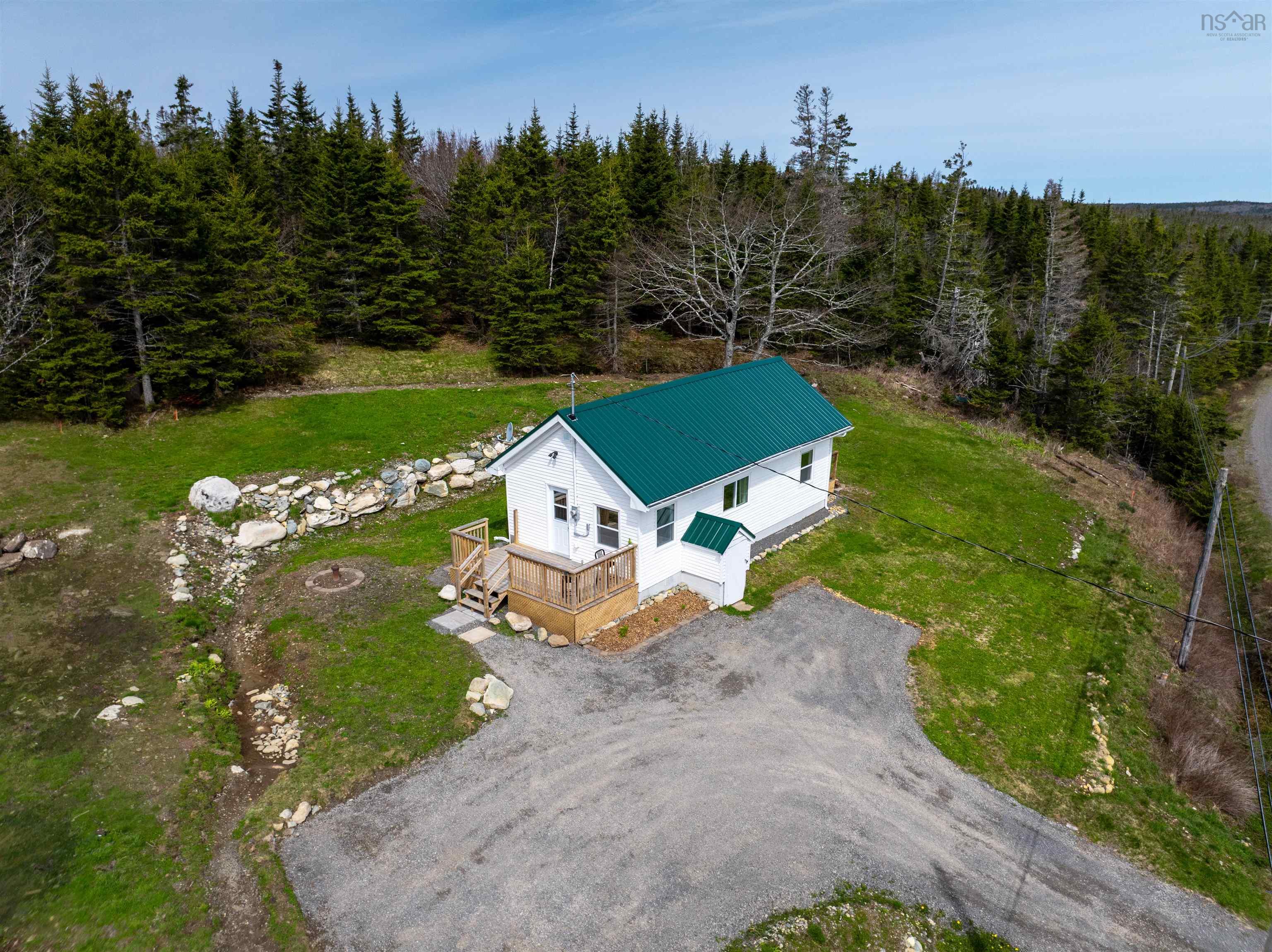 $164,900.00: 5067 7 Highway, Liscomb
