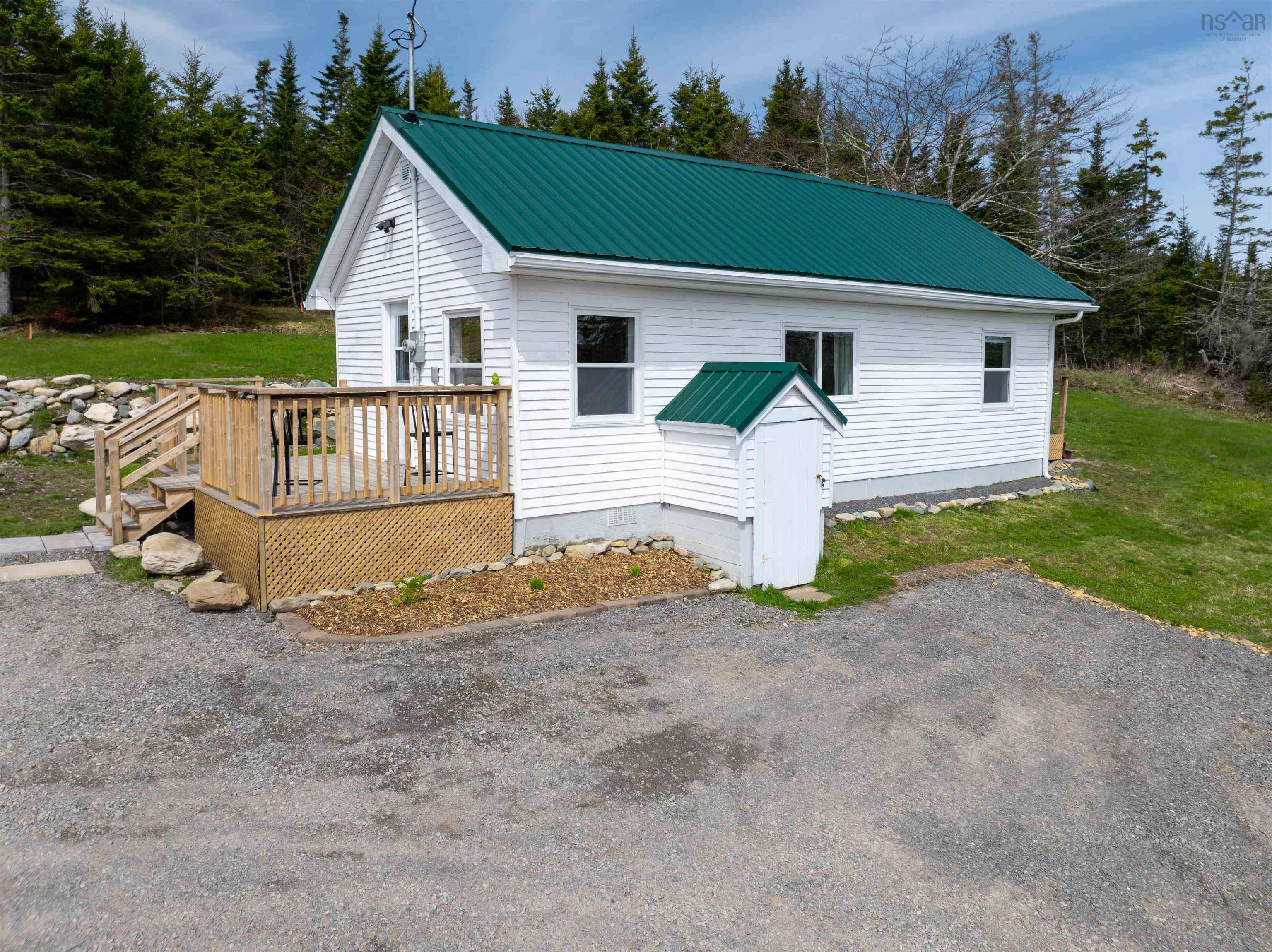 $164,900.00: 5067 7 Highway, Liscomb