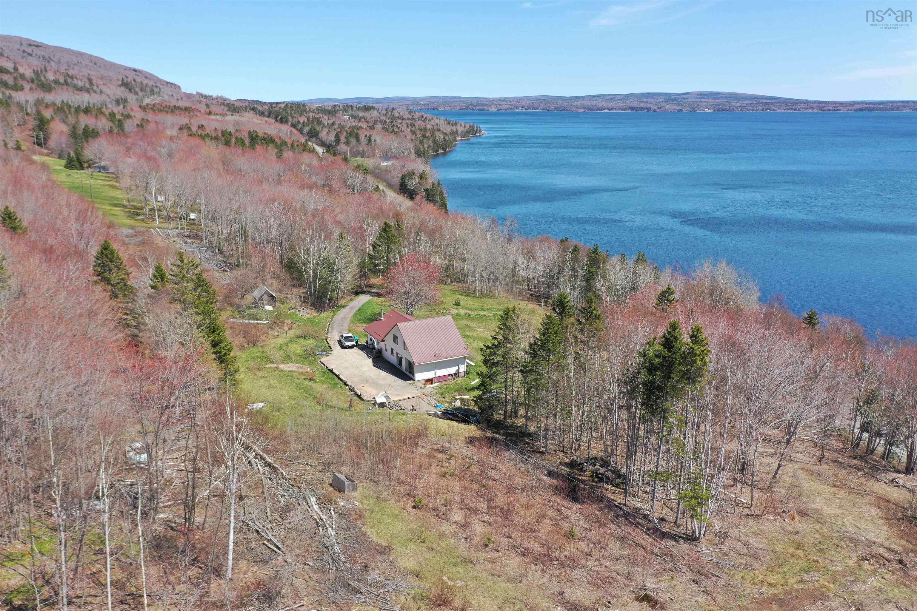 $345,000.00: 10783 NS-105 Highway, Aberdeen