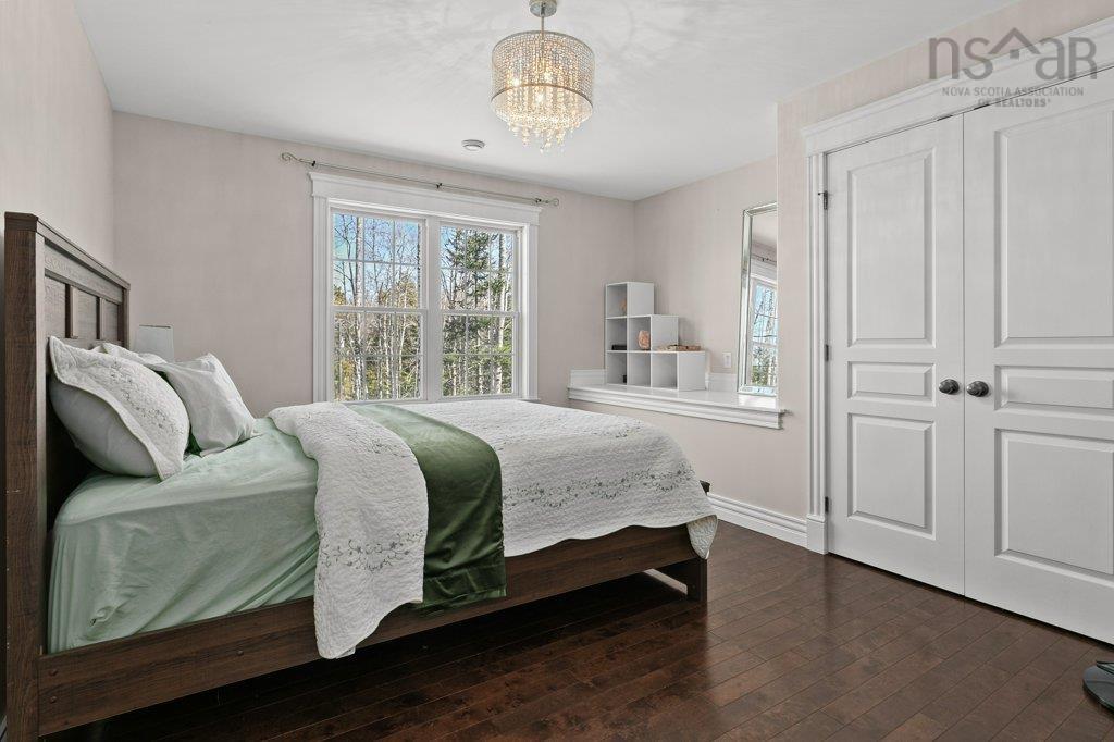 $670,000.00: 166 Sawgrass Drive, Oakfield