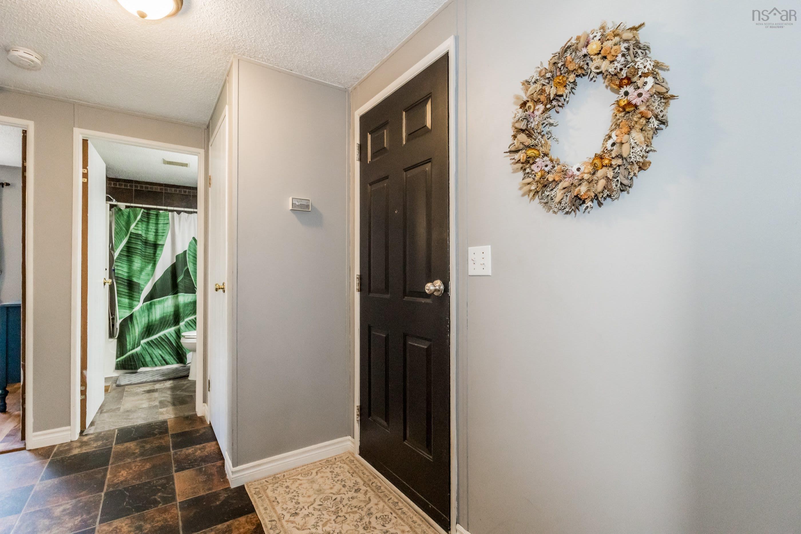 $249,900.00: 319 Hall Road, South Greenwood