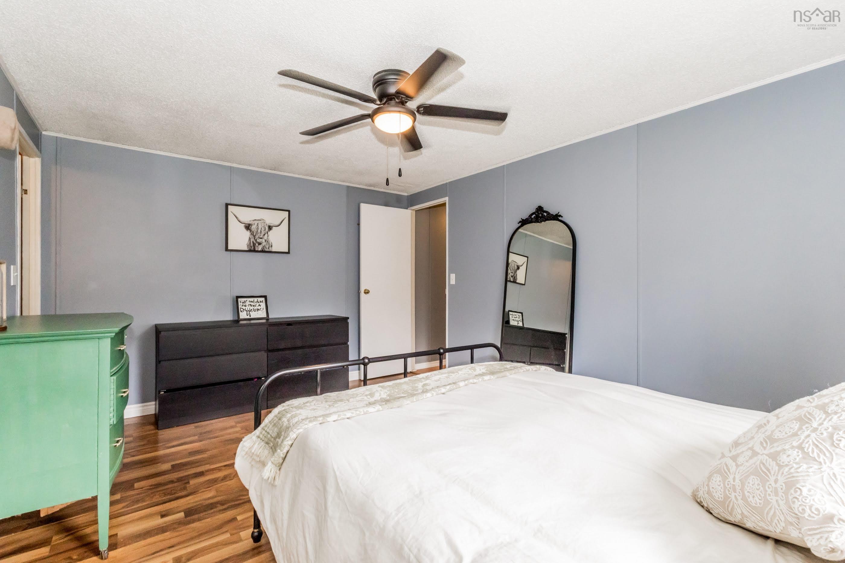 $249,900.00: 319 Hall Road, South Greenwood