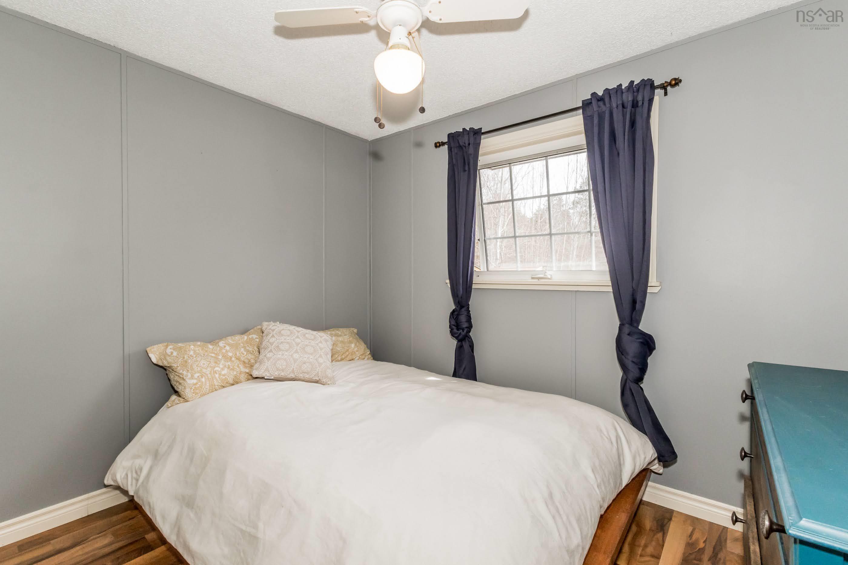 $249,900.00: 319 Hall Road, South Greenwood