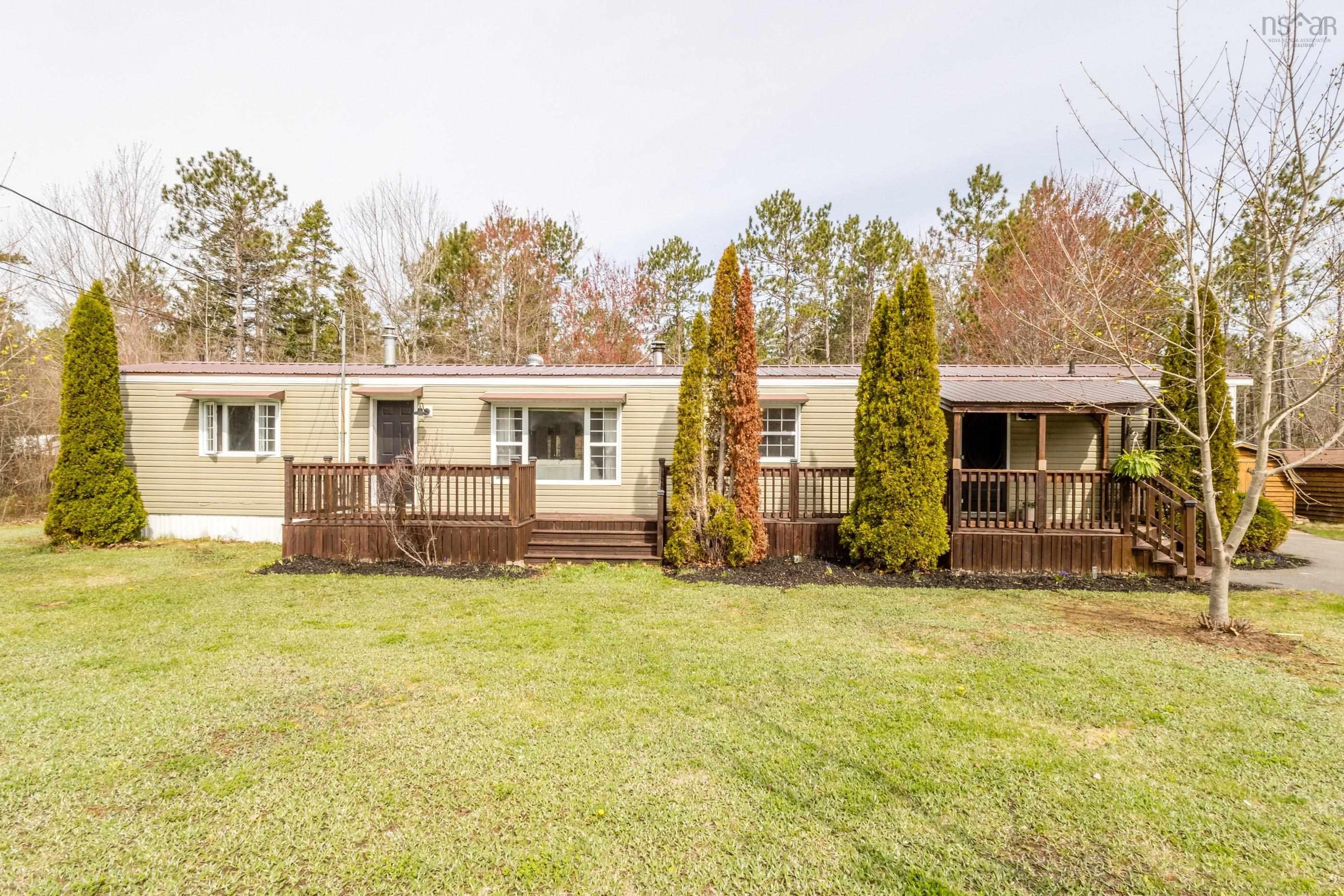 $249,900.00: 319 Hall Road, South Greenwood