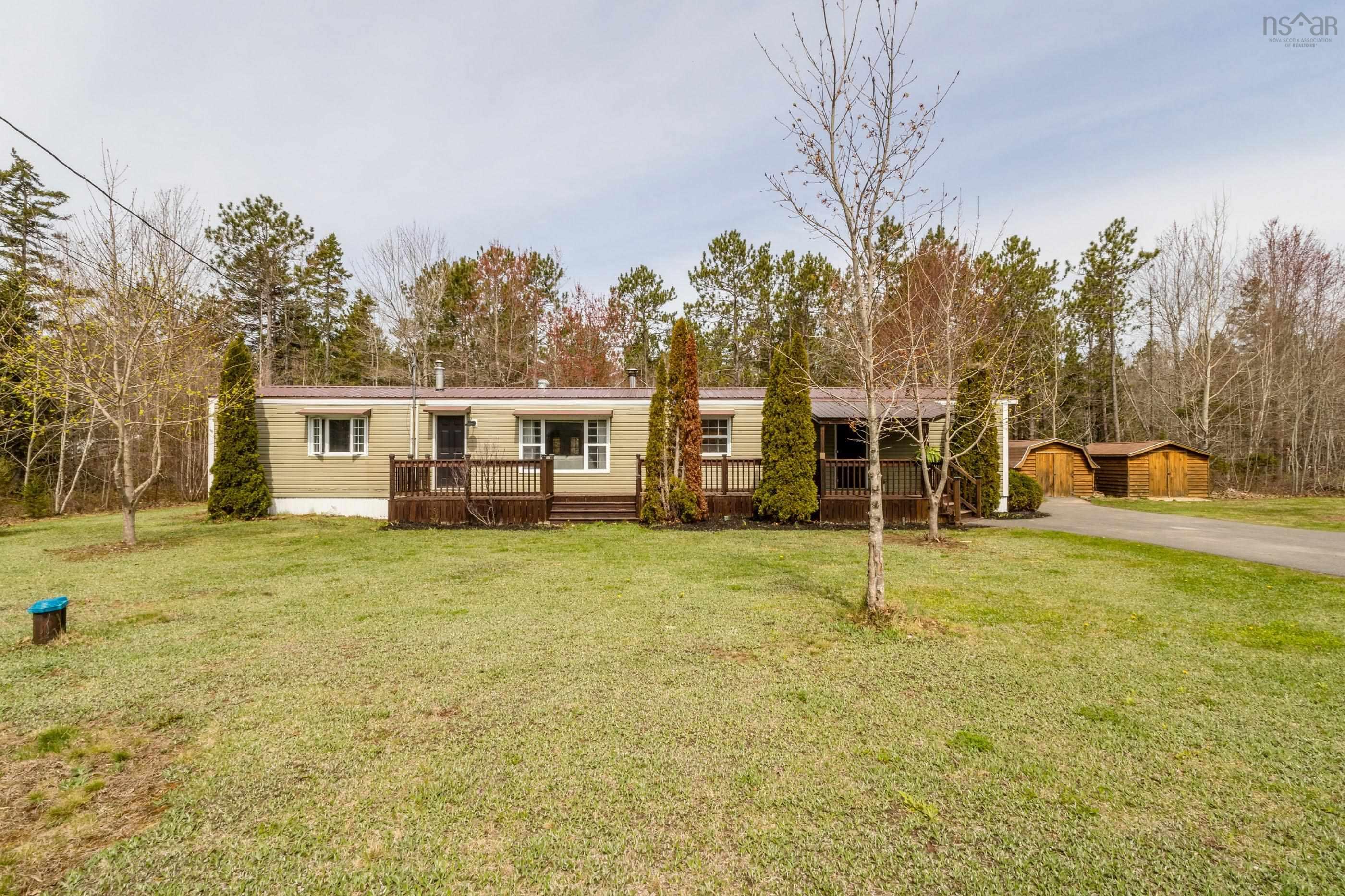 $249,900.00: 319 Hall Road, South Greenwood