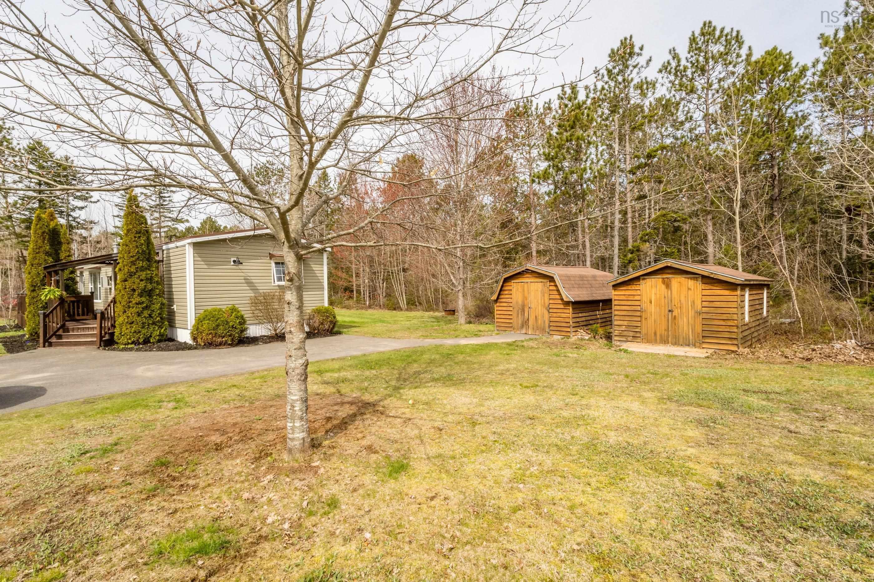 $249,900.00: 319 Hall Road, South Greenwood