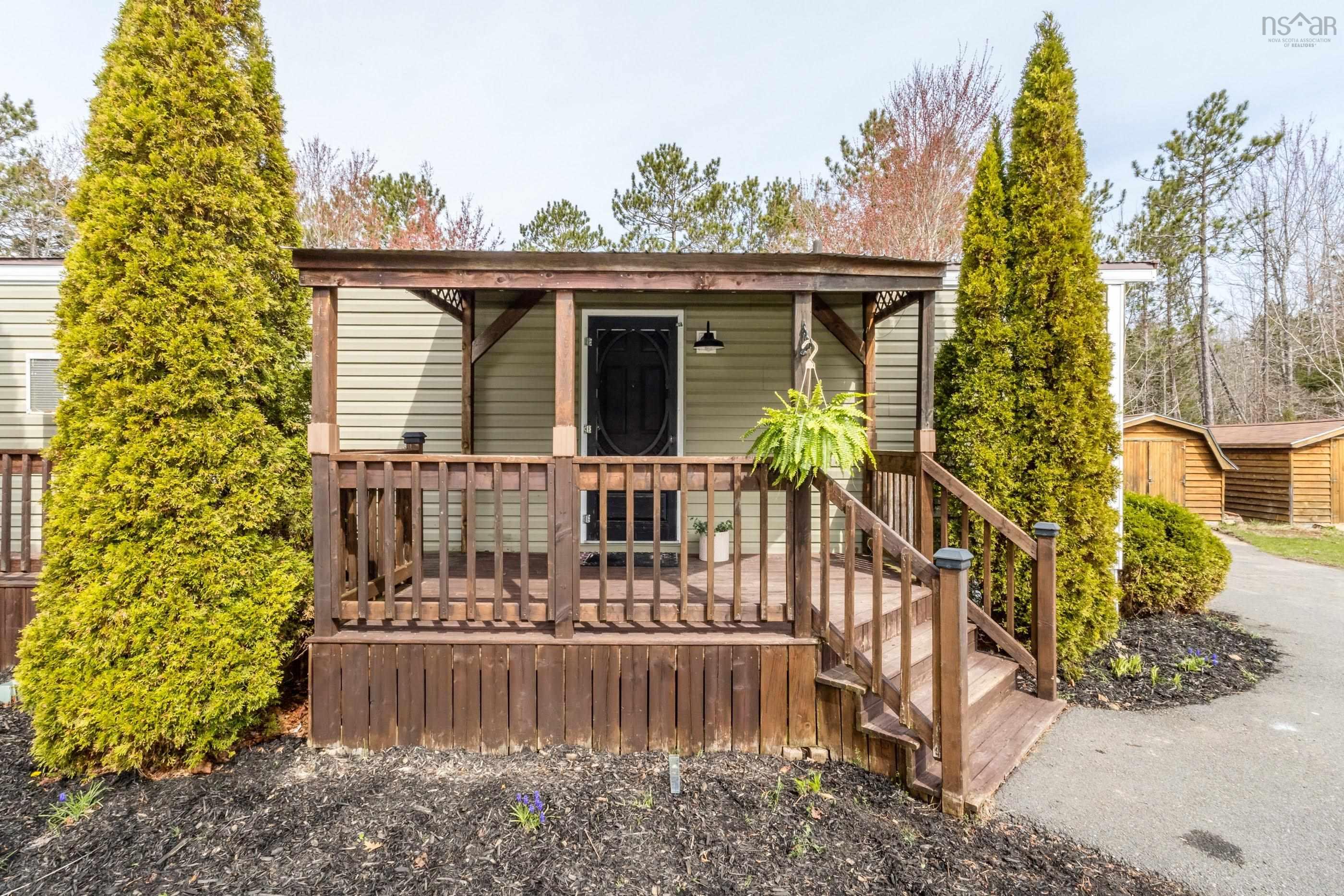 $249,900.00: 319 Hall Road, South Greenwood