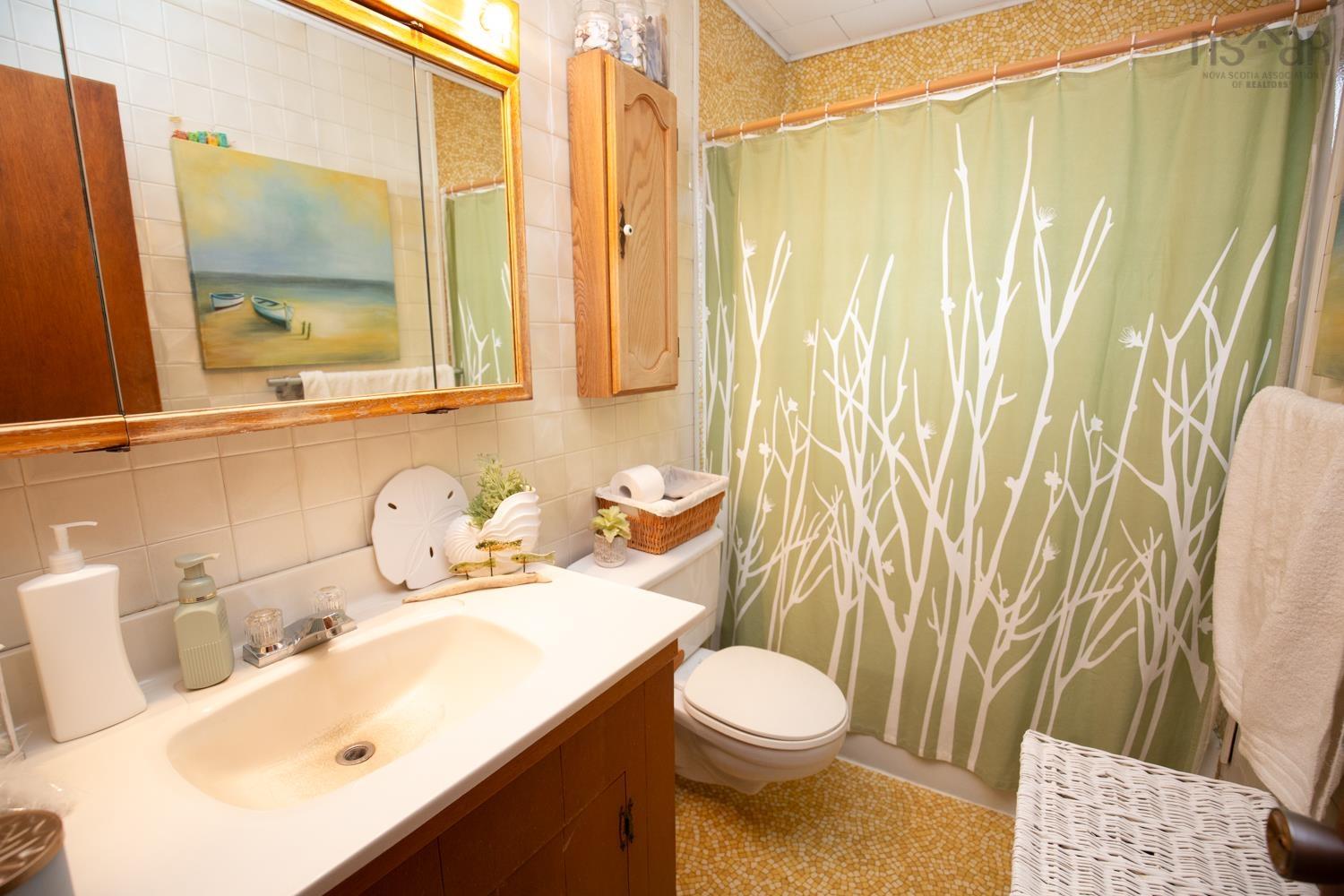 $538,000.00: 246 & 248 PLEASANT Street, Truro