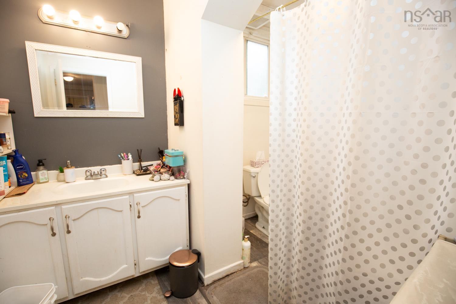 $538,000.00: 246 & 248 PLEASANT Street, Truro