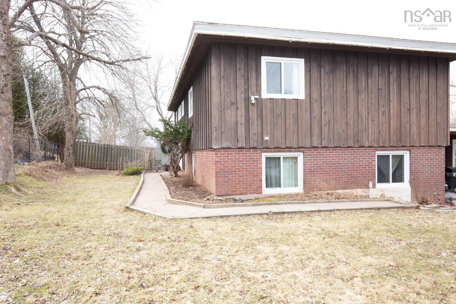 $538,000.00: 246 & 248 PLEASANT Street, Truro