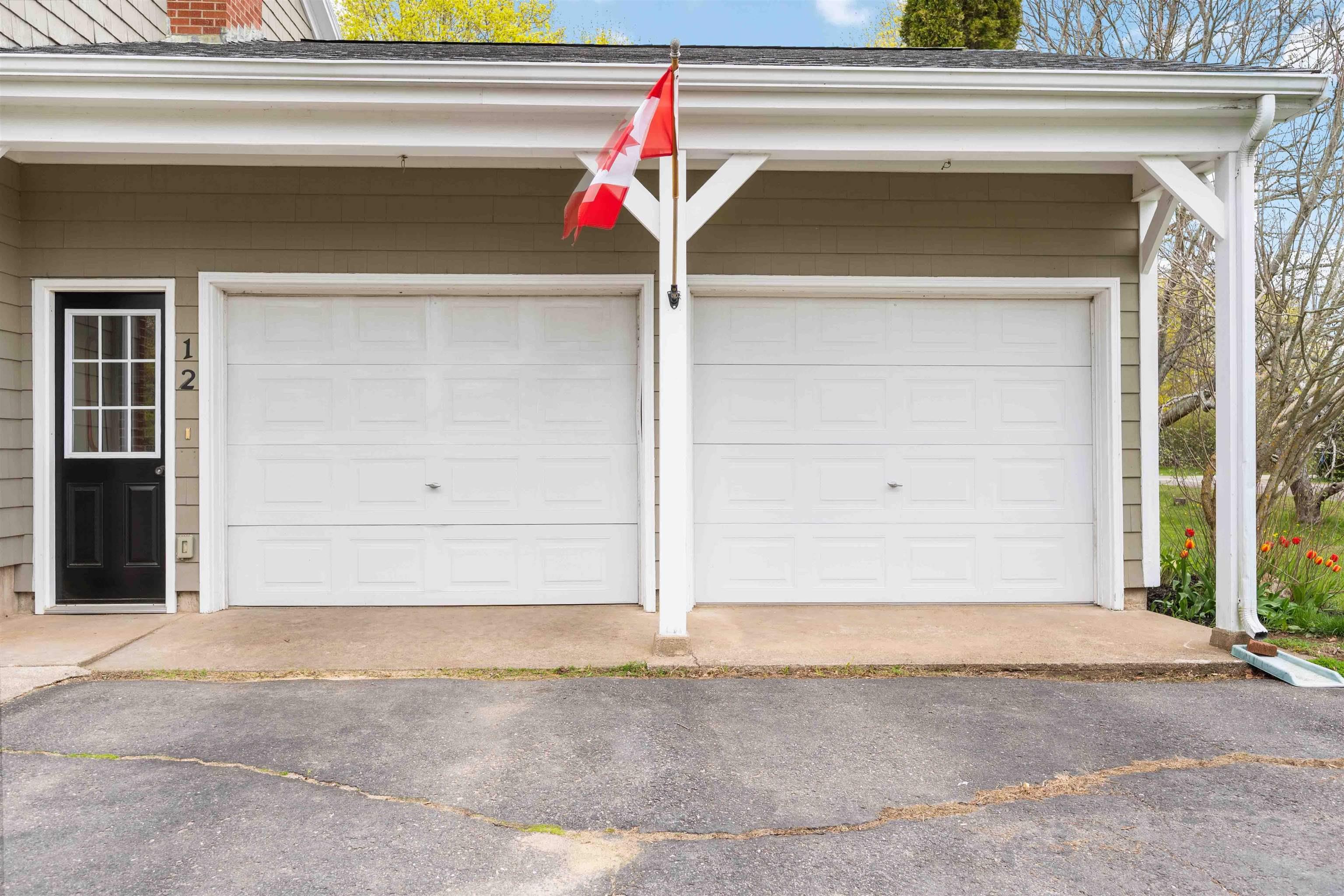 $459,900.00: 12 Hillcrest Avenue, Nictaux