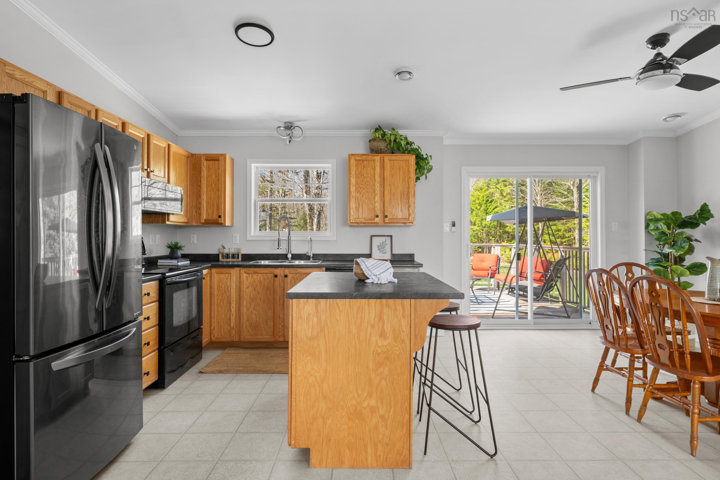 $649,900.00: 283 Lakecrest Drive, East Uniacke