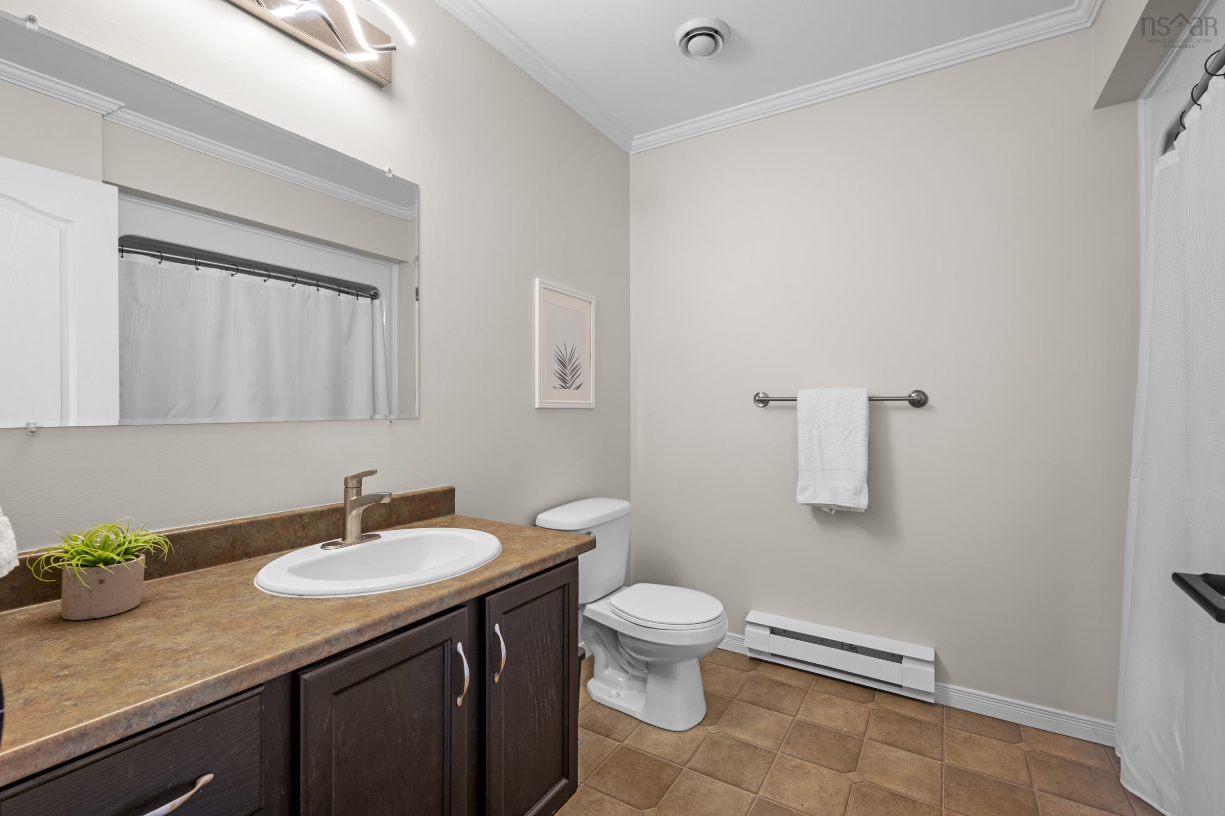 $649,900.00: 283 Lakecrest Drive, East Uniacke