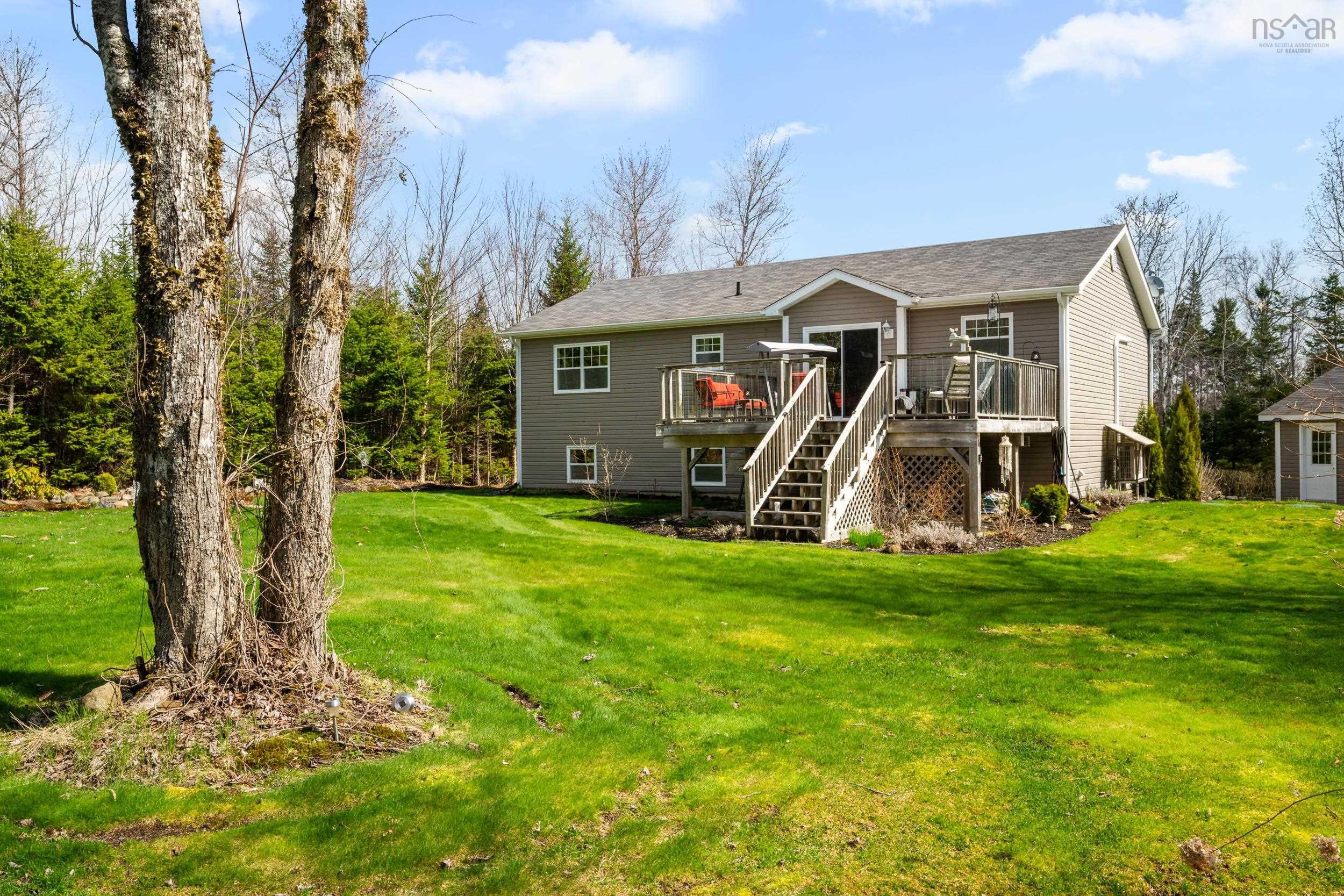 $649,900.00: 283 Lakecrest Drive, East Uniacke