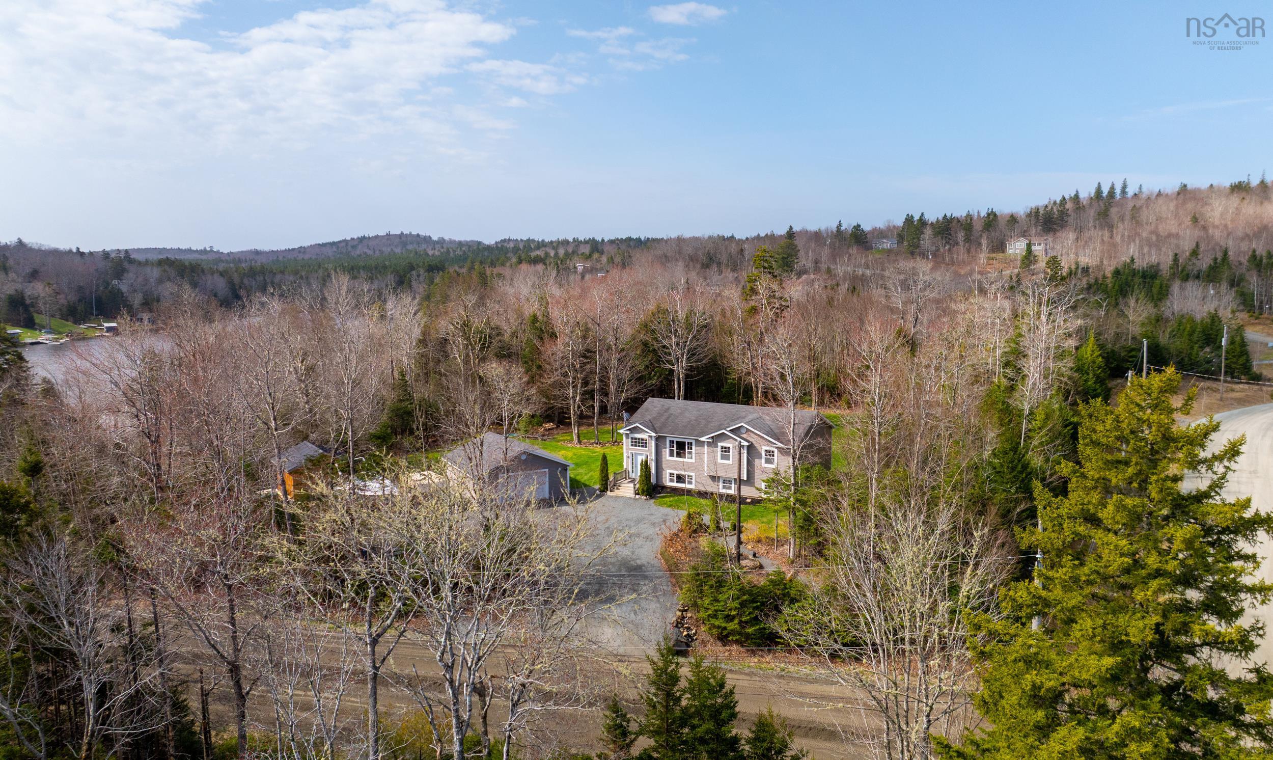 $649,900.00: 283 Lakecrest Drive, East Uniacke