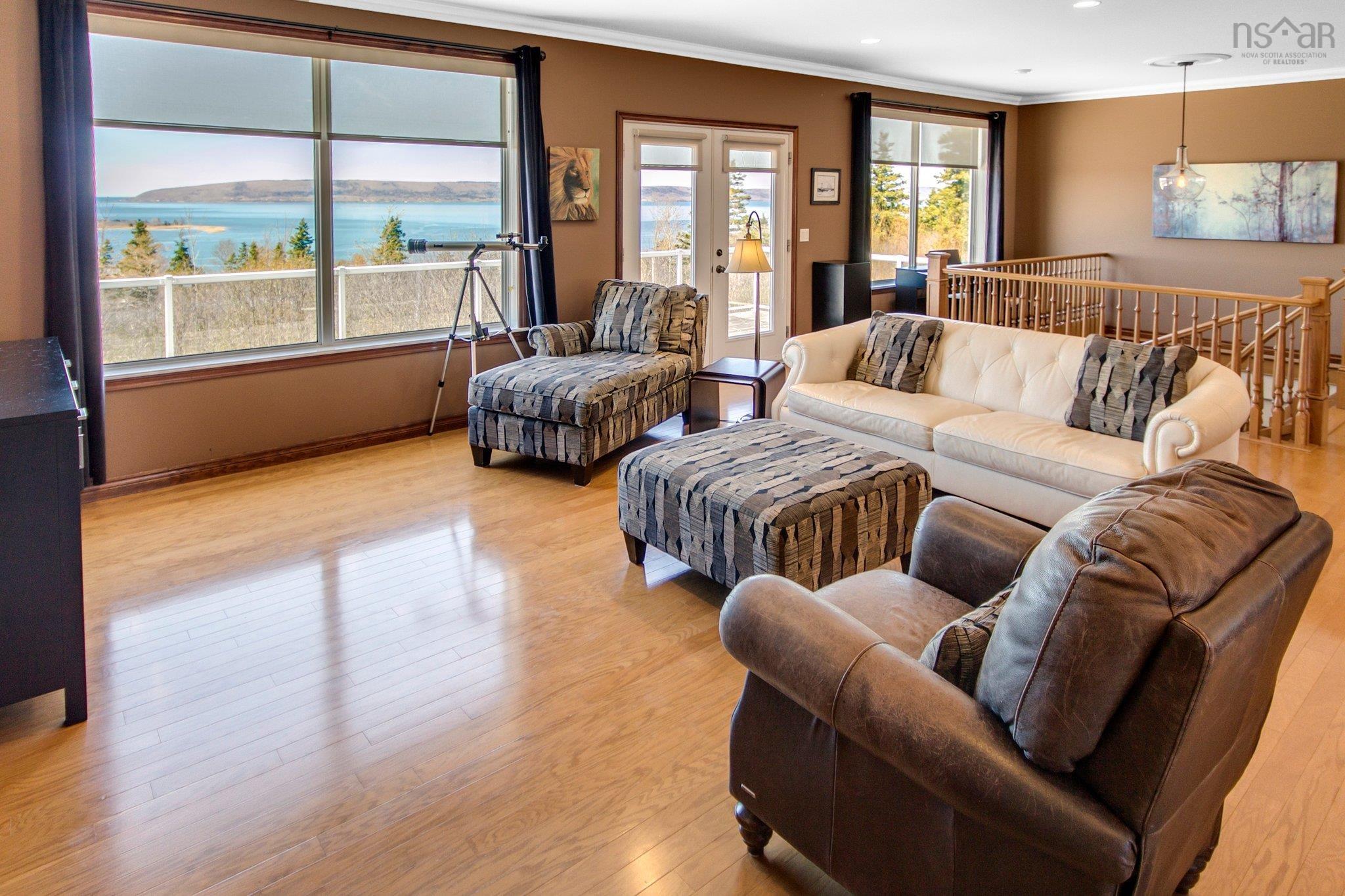 $849,000.00: 10 Basin View Drive, Smiths Cove