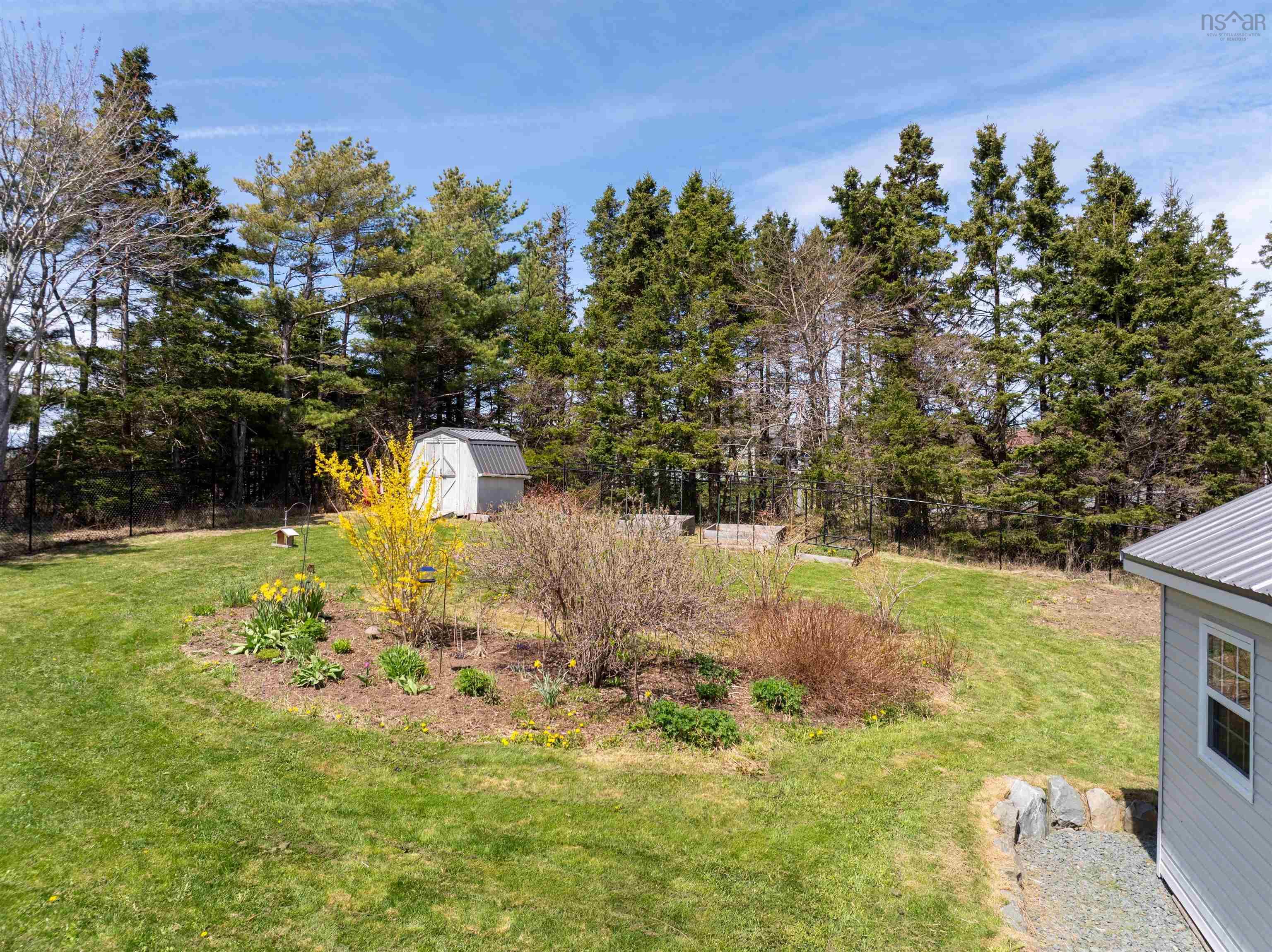 $499,900.00: 5666 Highway 7, Head Of Chezzetcook