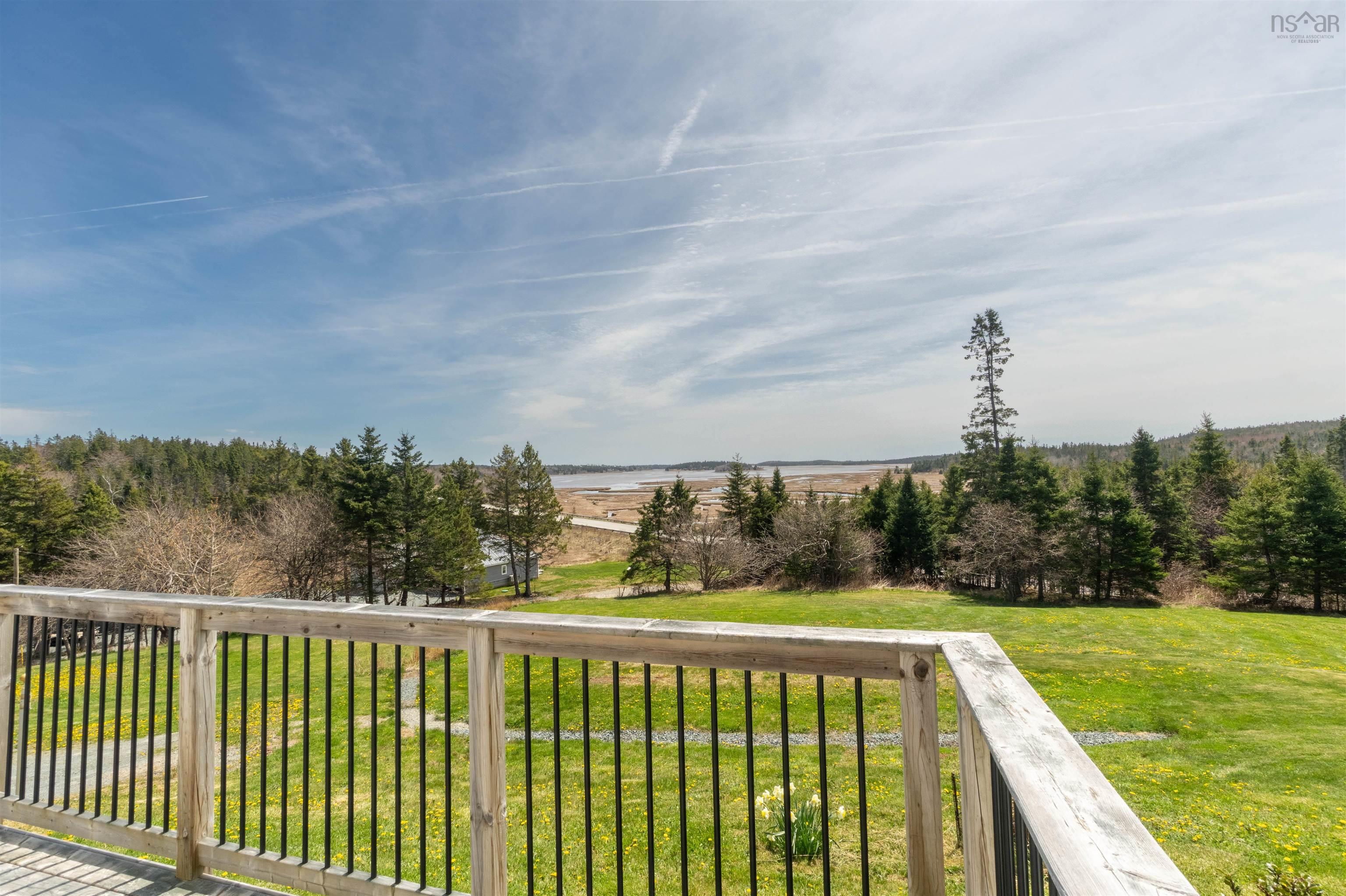 $499,900.00: 5666 Highway 7, Head Of Chezzetcook