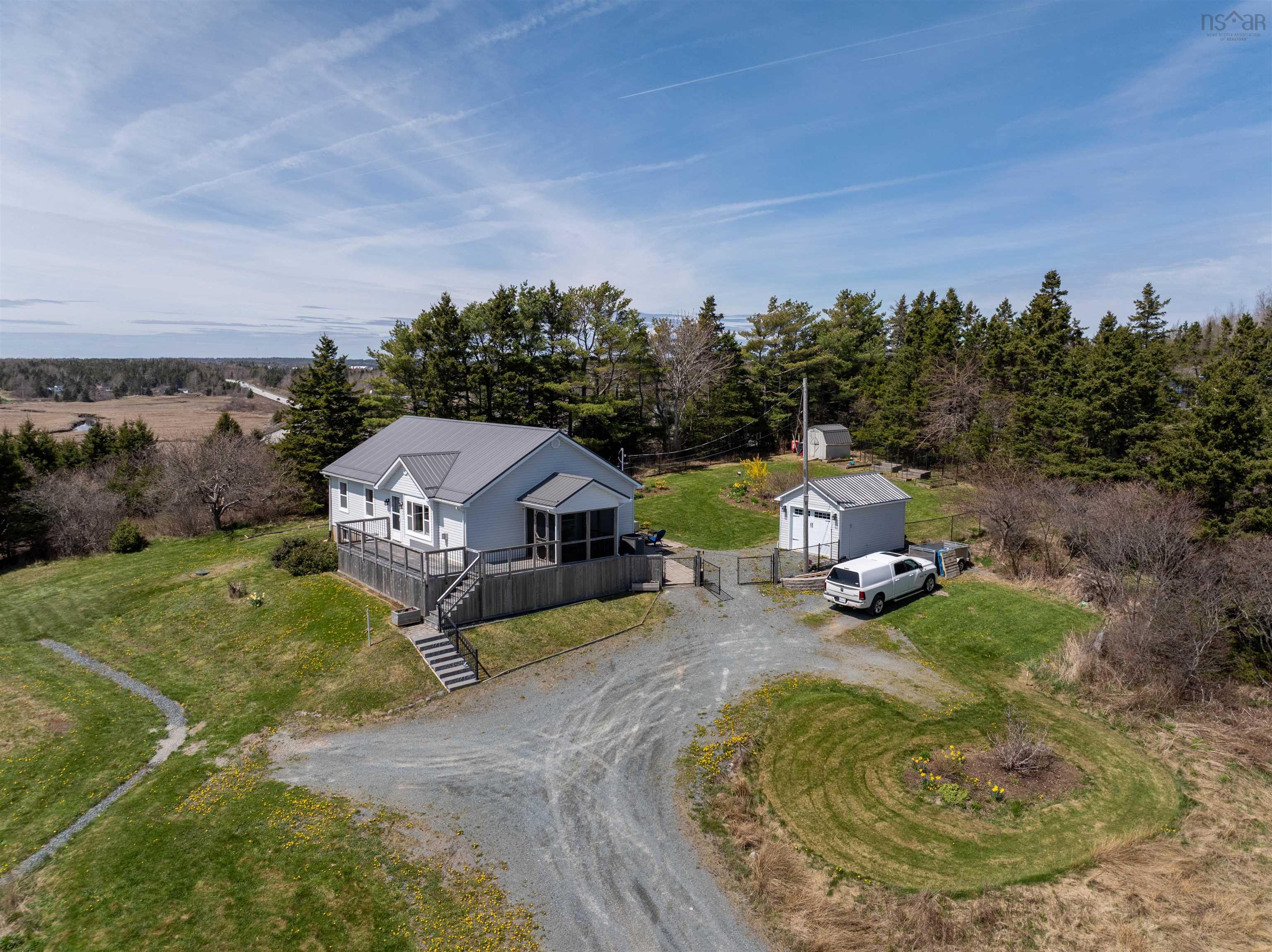 $499,900.00: 5666 Highway 7, Head Of Chezzetcook