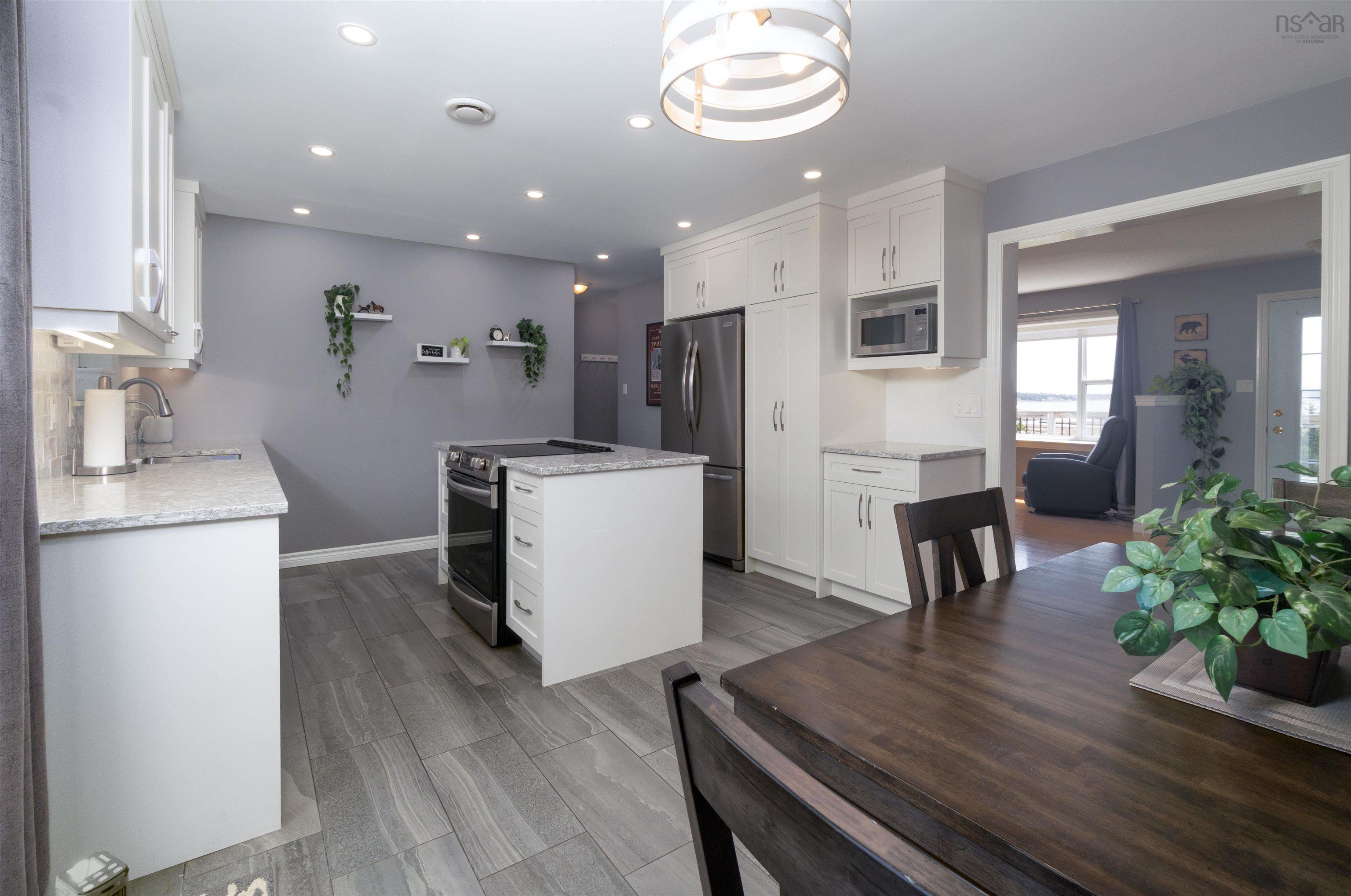$499,900.00: 5666 Highway 7, Head Of Chezzetcook