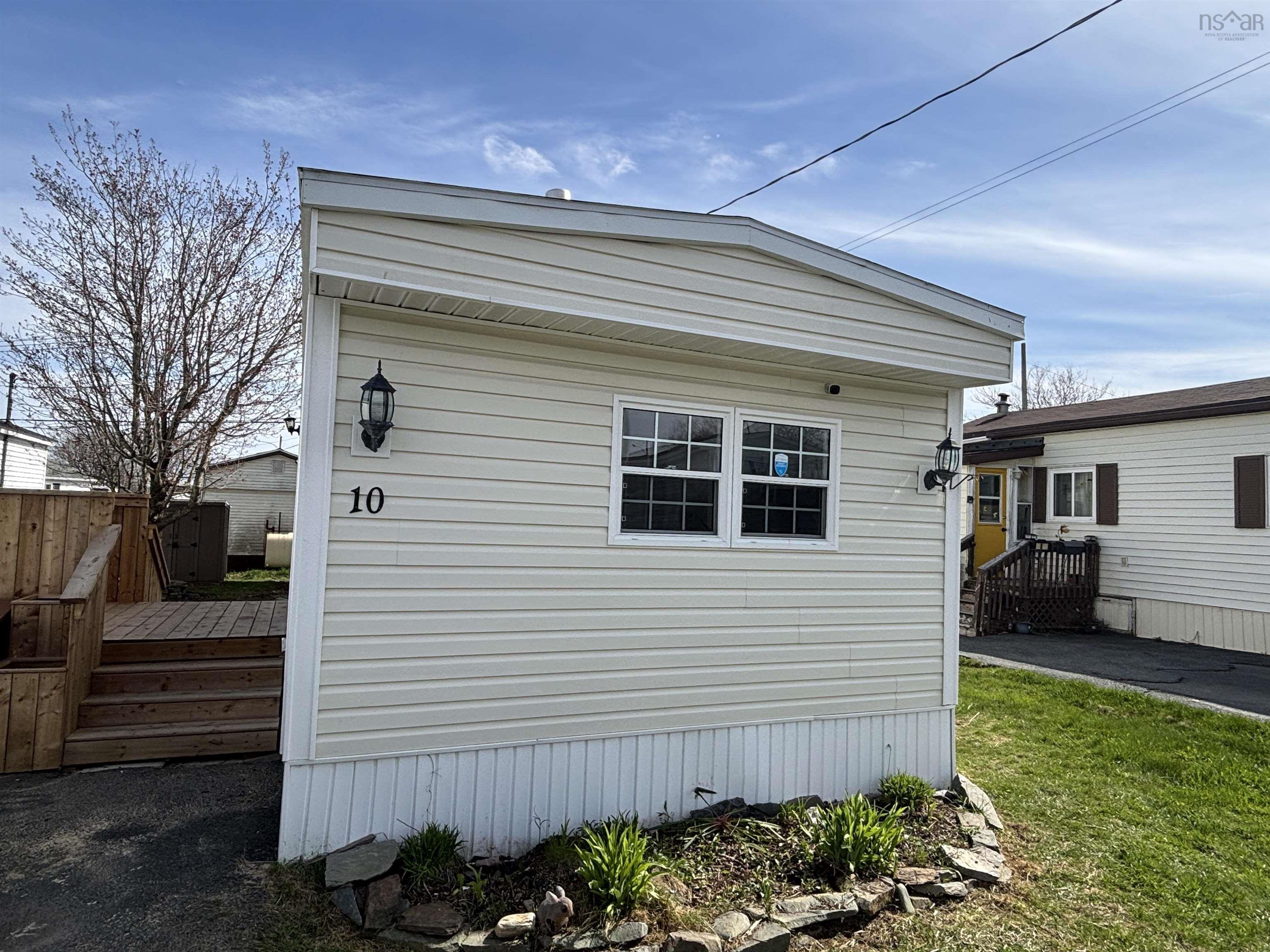 $229,900.00: 10 Bishop Avenue, Dartmouth