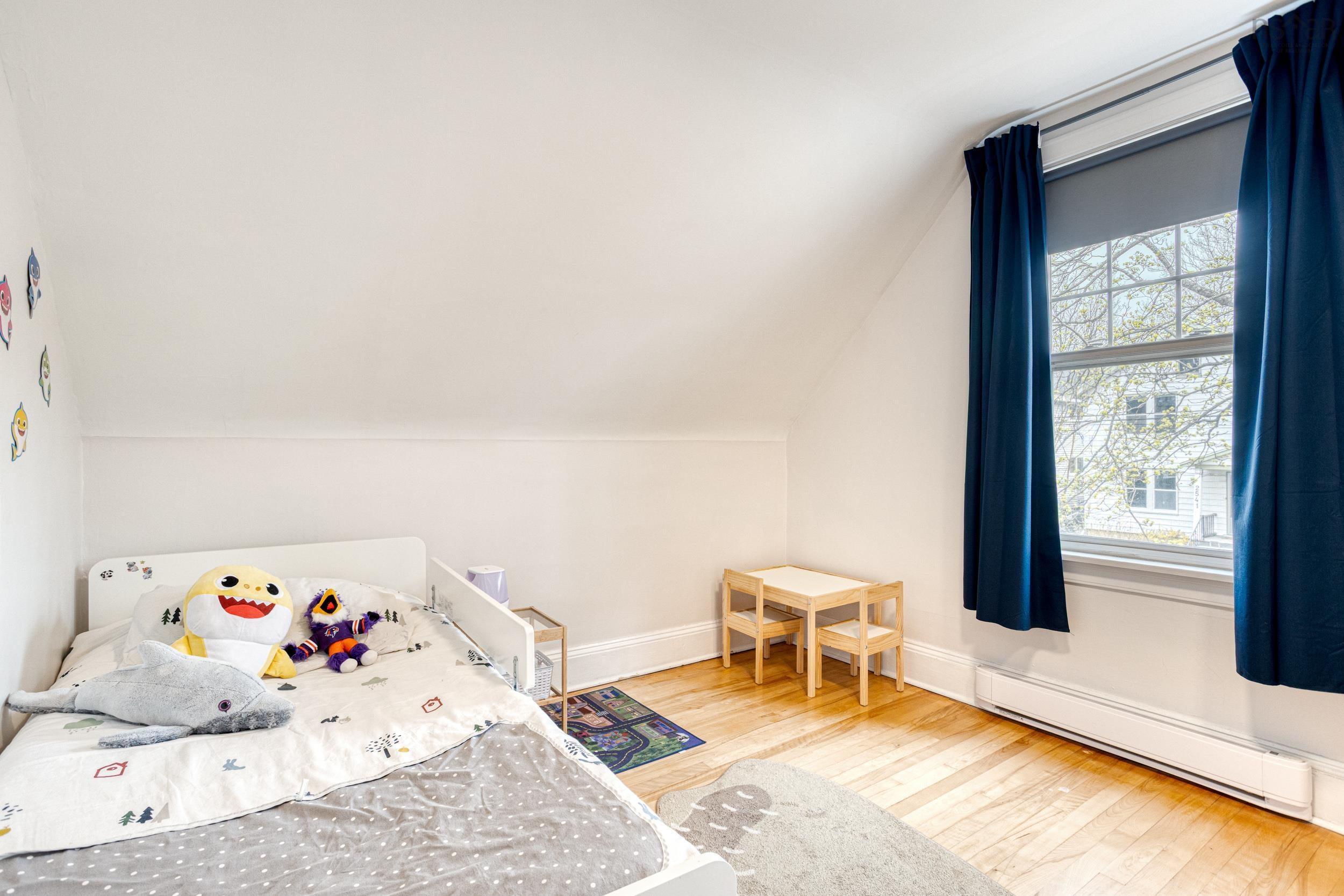 $699,500.00: 2536 Elm Street, Halifax