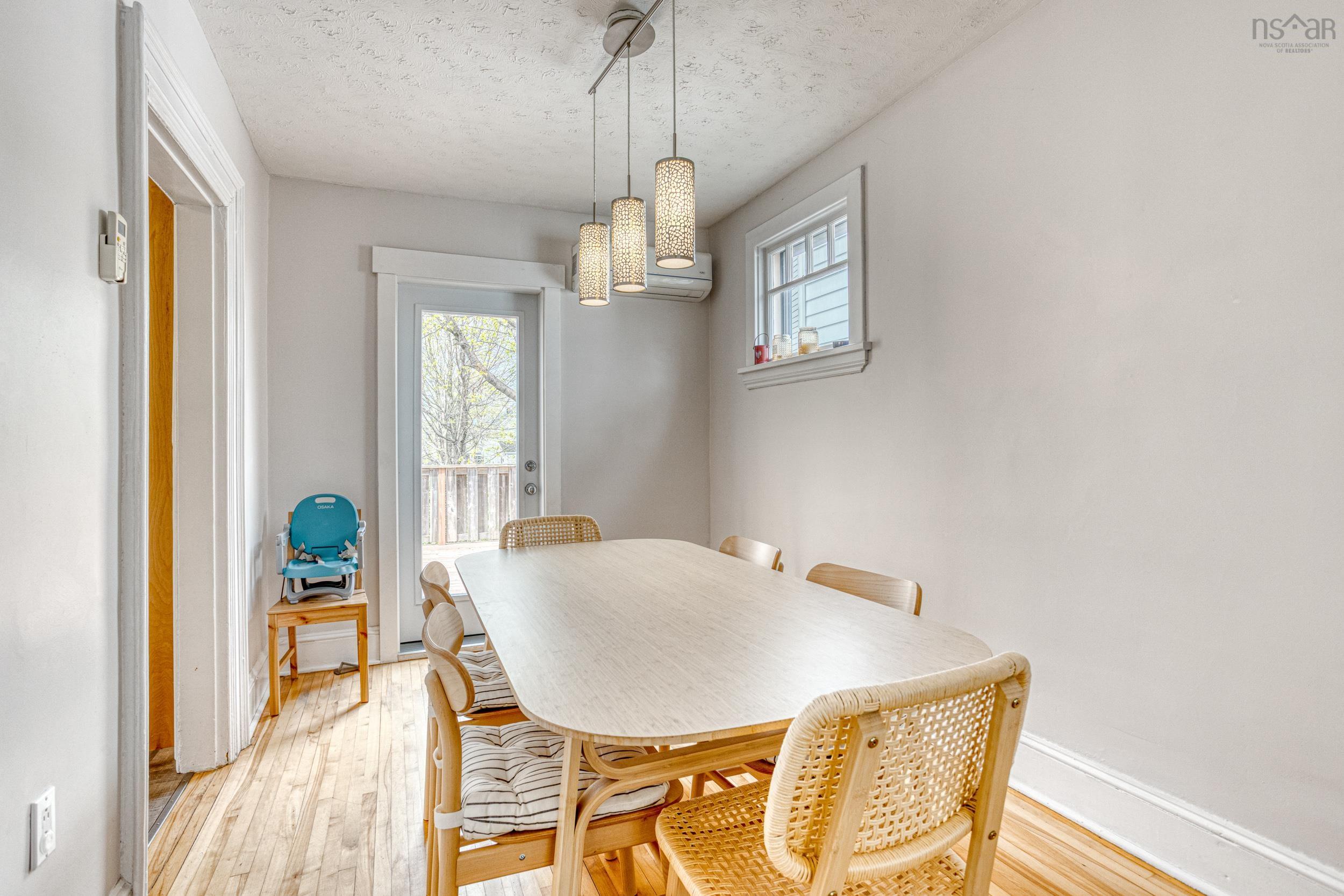 $699,500.00: 2536 Elm Street, Halifax