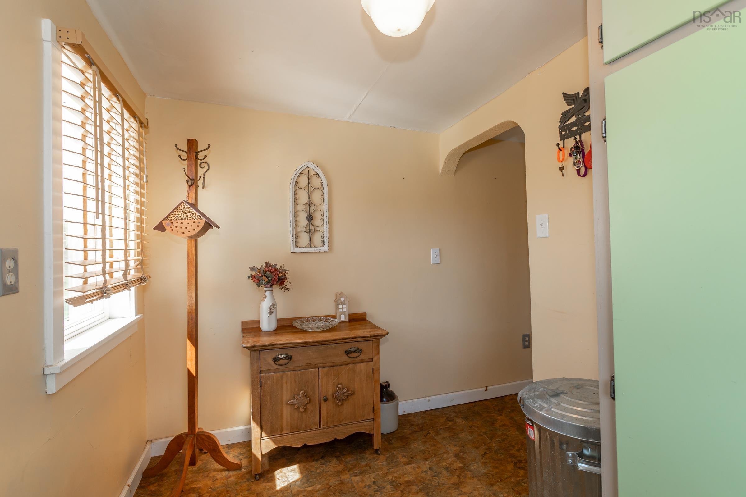 $374,500.00: 478 Port Lorne Road, Port Lorne