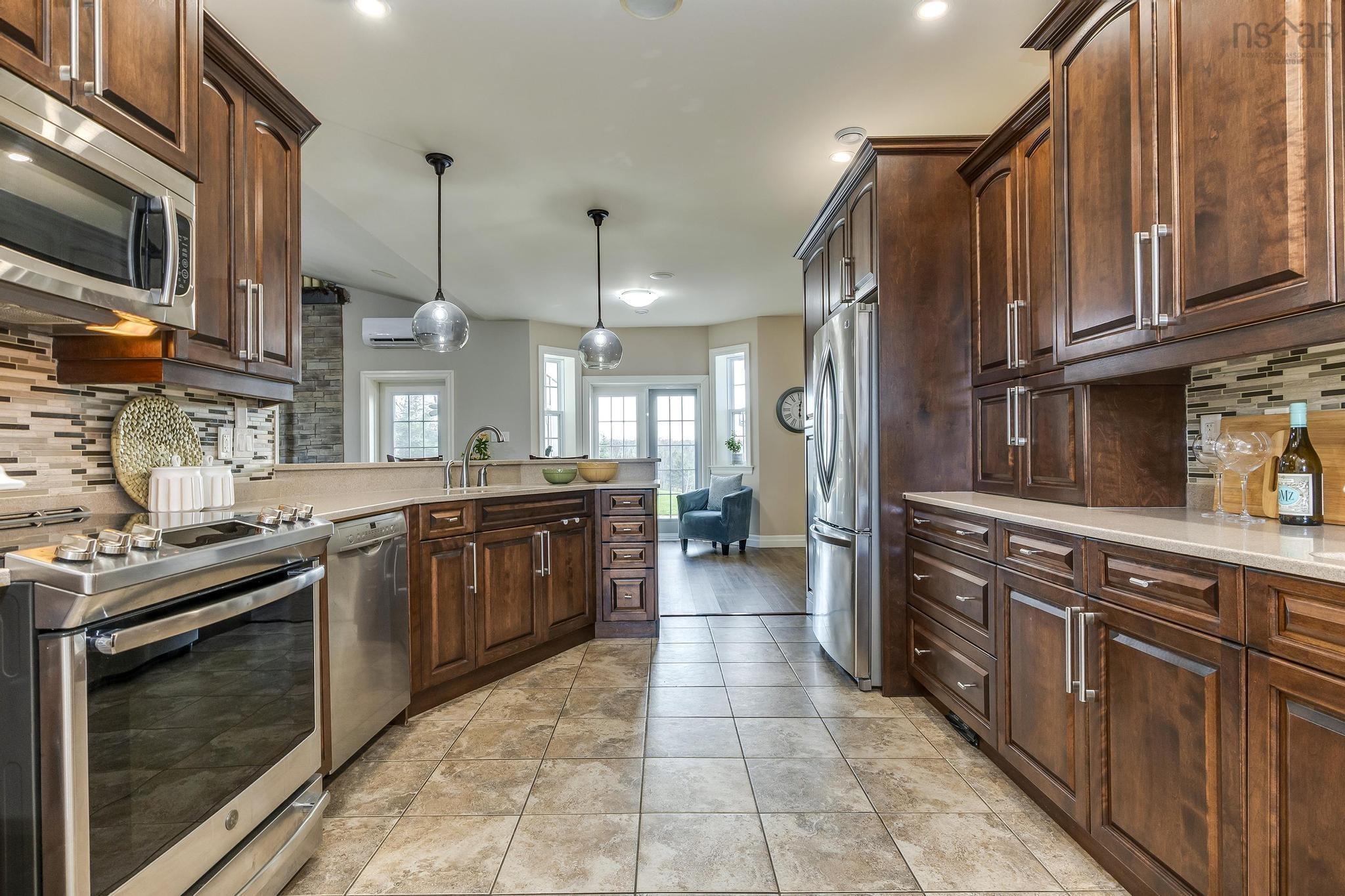 $725,000.00: 155 West Lawrencetown Road, Lawrencetown