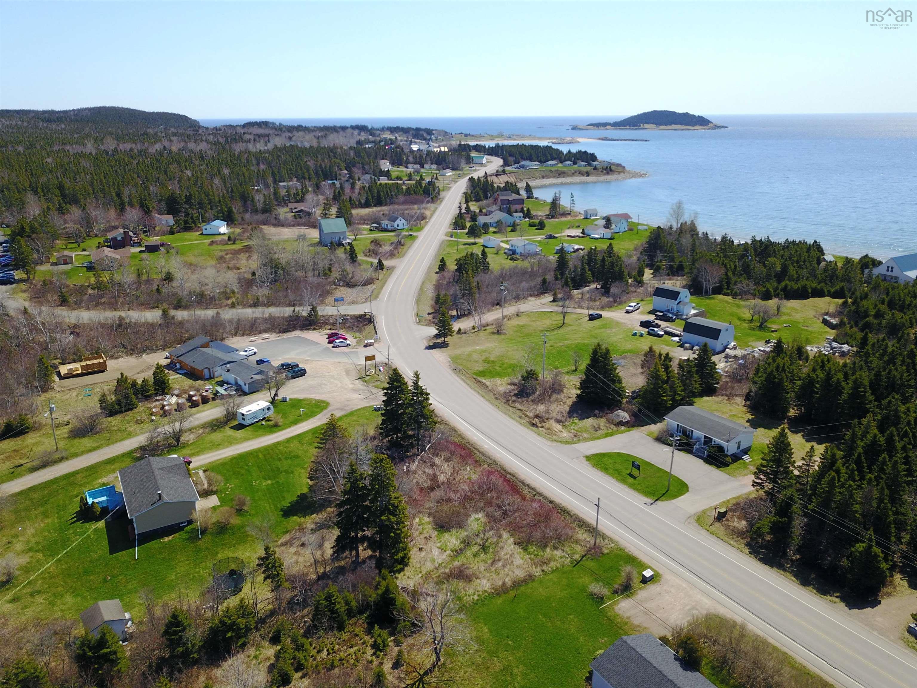 $349,000.00: 36196 Cabot Trail, Ingonish