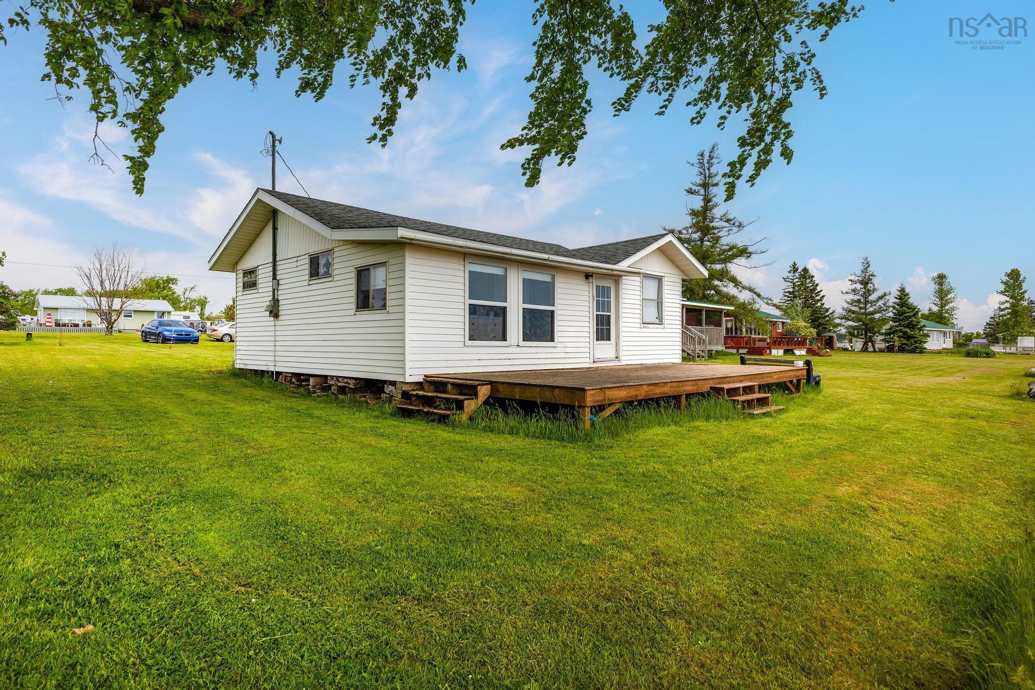$299,000.00: 54 Poplar Lane, Brule Point