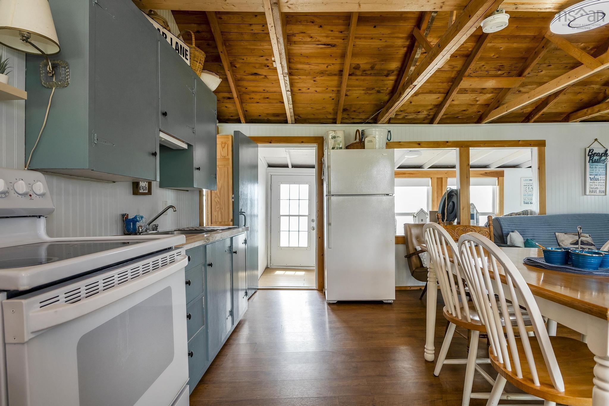$299,000.00: 54 Poplar Lane, Brule Point