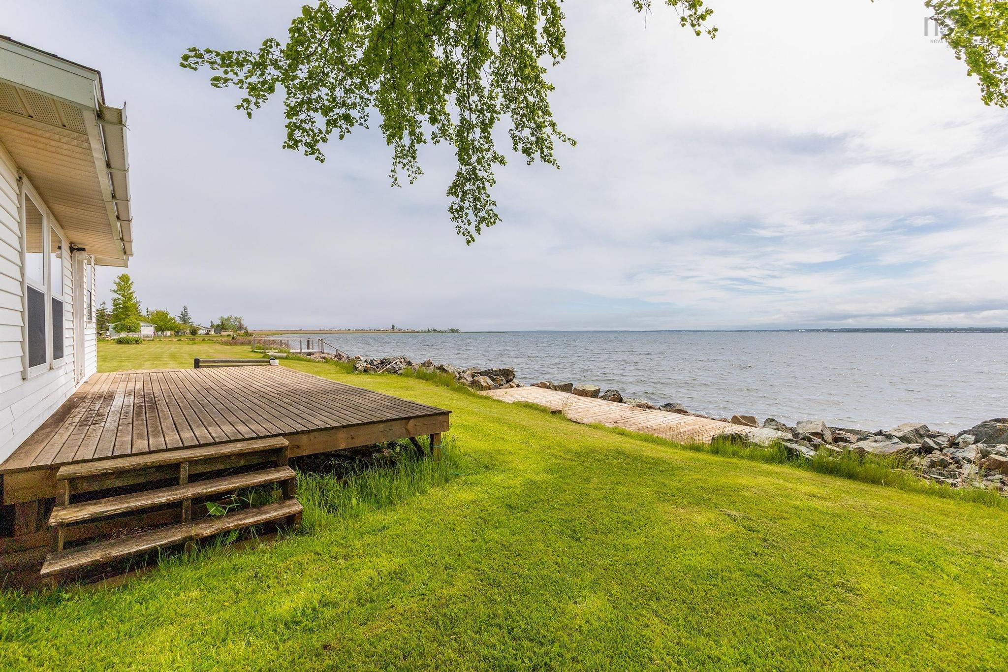 $299,000.00: 54 Poplar Lane, Brule Point