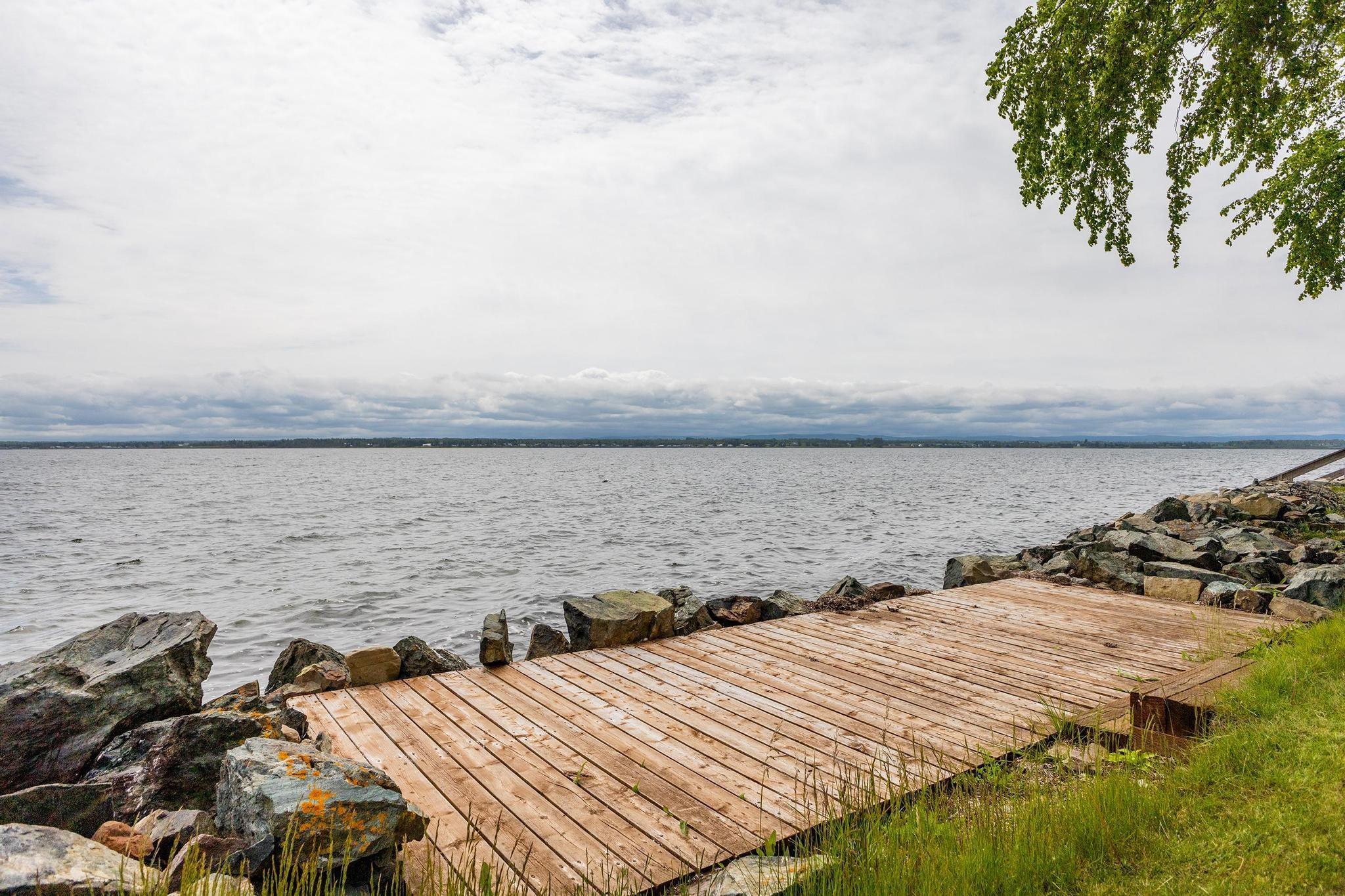 $299,000.00: 54 Poplar Lane, Brule Point