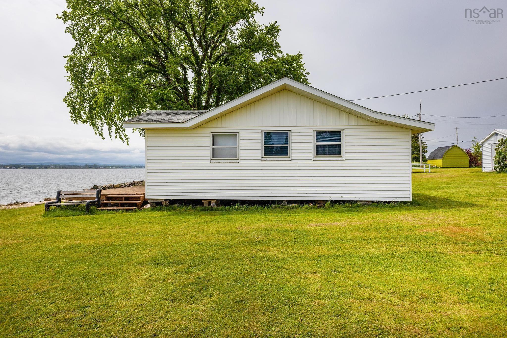$299,000.00: 54 Poplar Lane, Brule Point