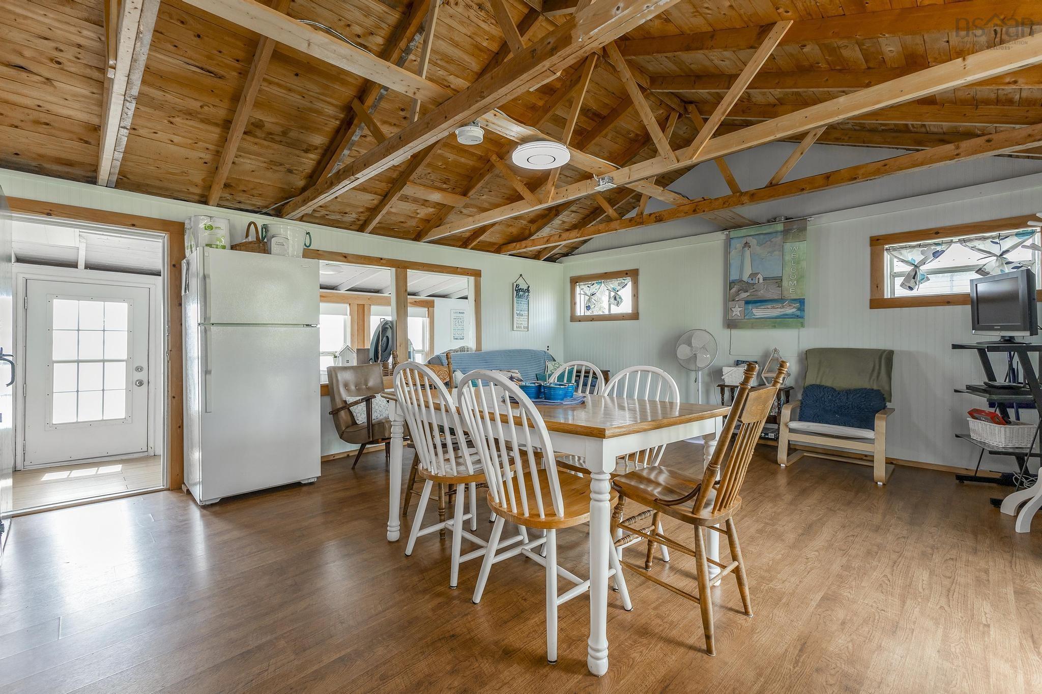 $299,000.00: 54 Poplar Lane, Brule Point