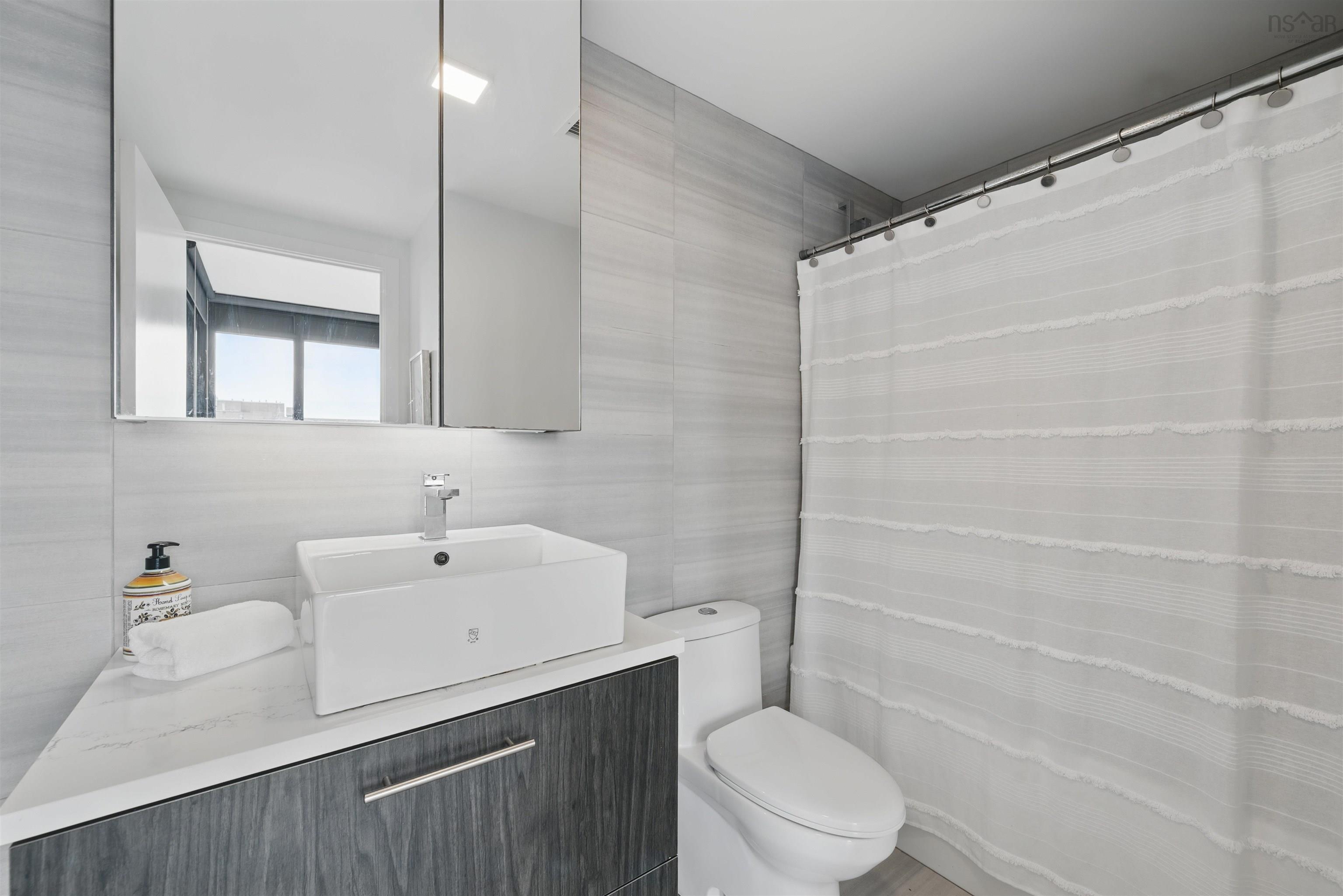 $614,900.00: 711 1048 Wellington St, Halifax