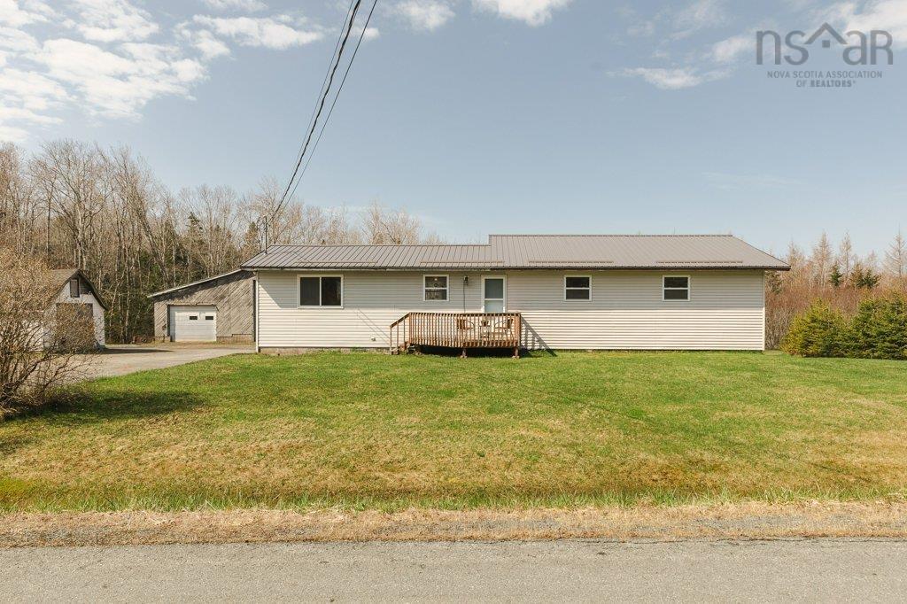 $449,900.00: 212 Logan Road, Dutch Settlement