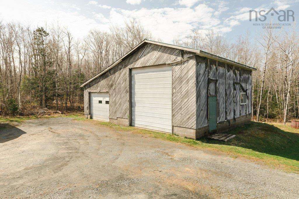$449,900.00: 212 Logan Road, Dutch Settlement