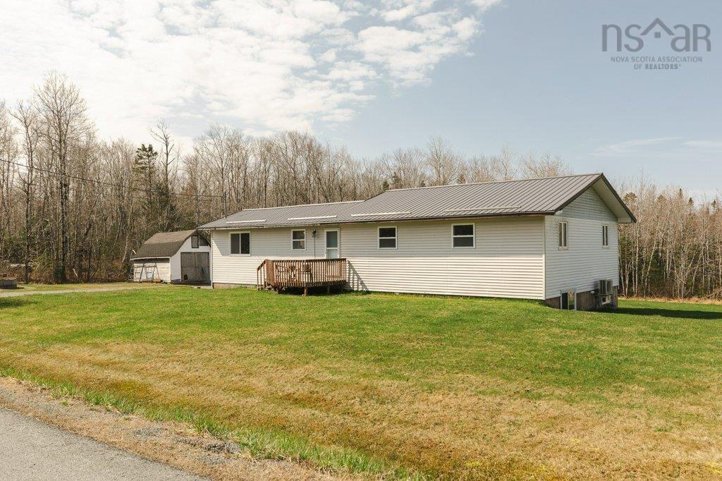 $449,900.00: 212 Logan Road, Dutch Settlement