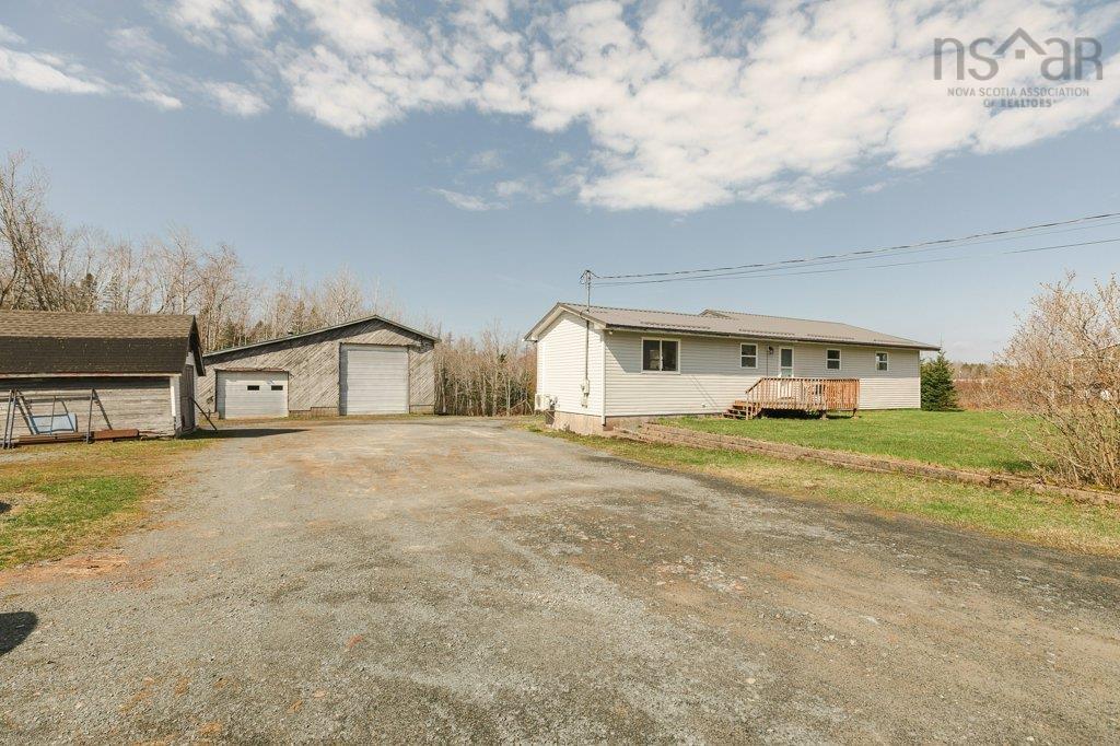 $449,900.00: 212 Logan Road, Dutch Settlement