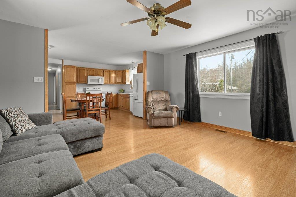 $449,900.00: 212 Logan Road, Dutch Settlement