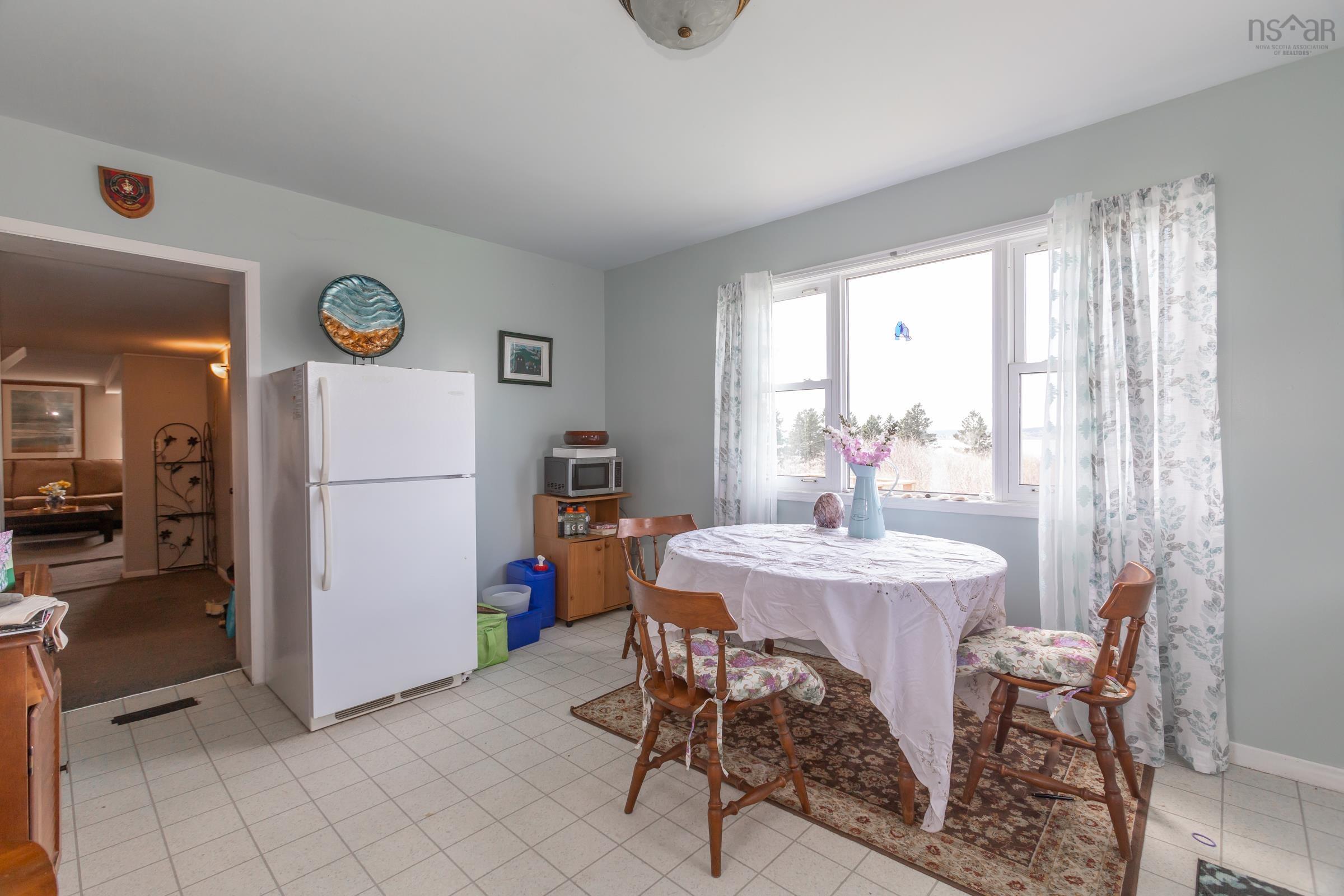 $210,000.00: 9021 101 Highway, Brighton