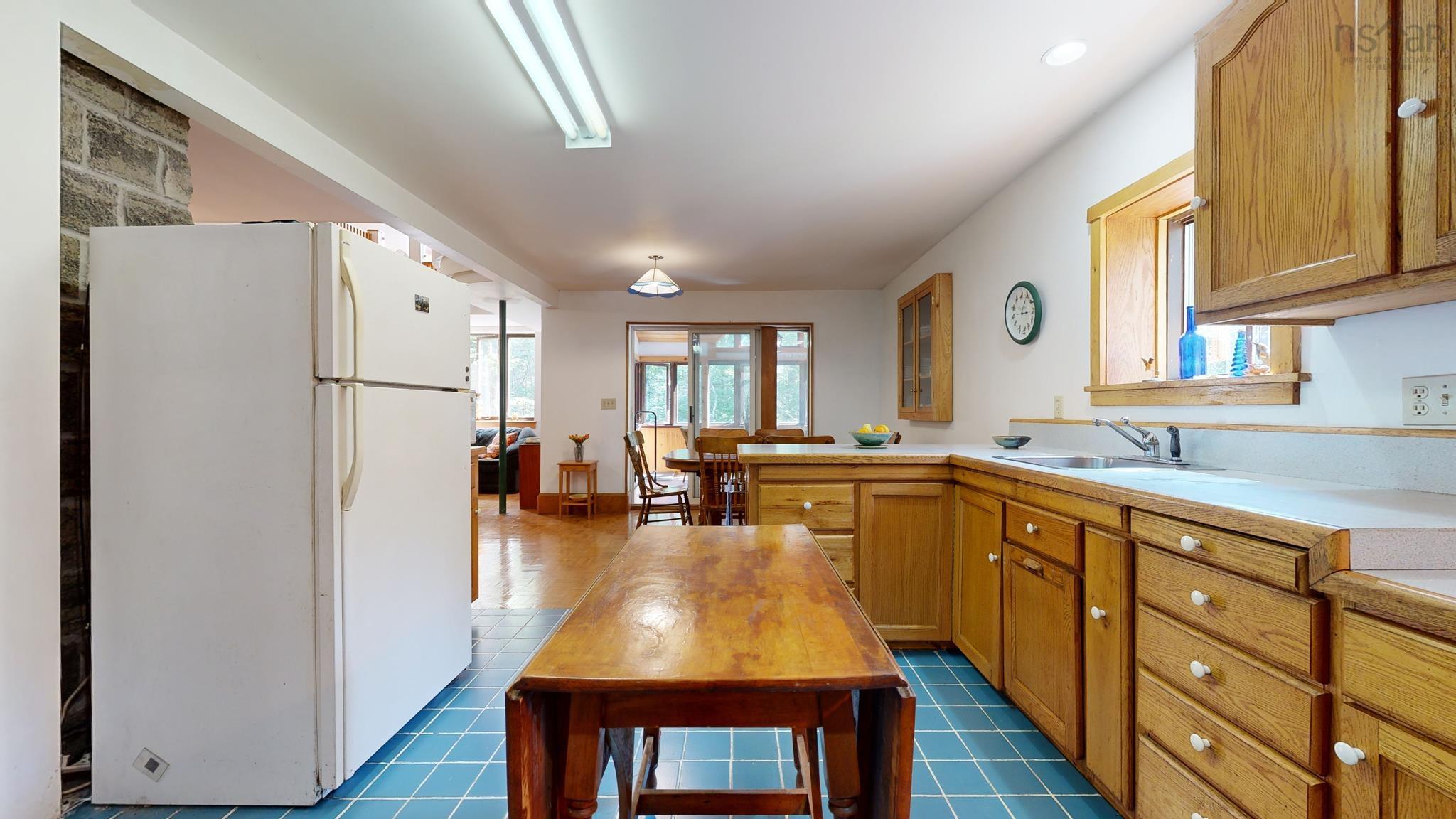 $395,000.00: 809 Highway 203, Lower Ohio