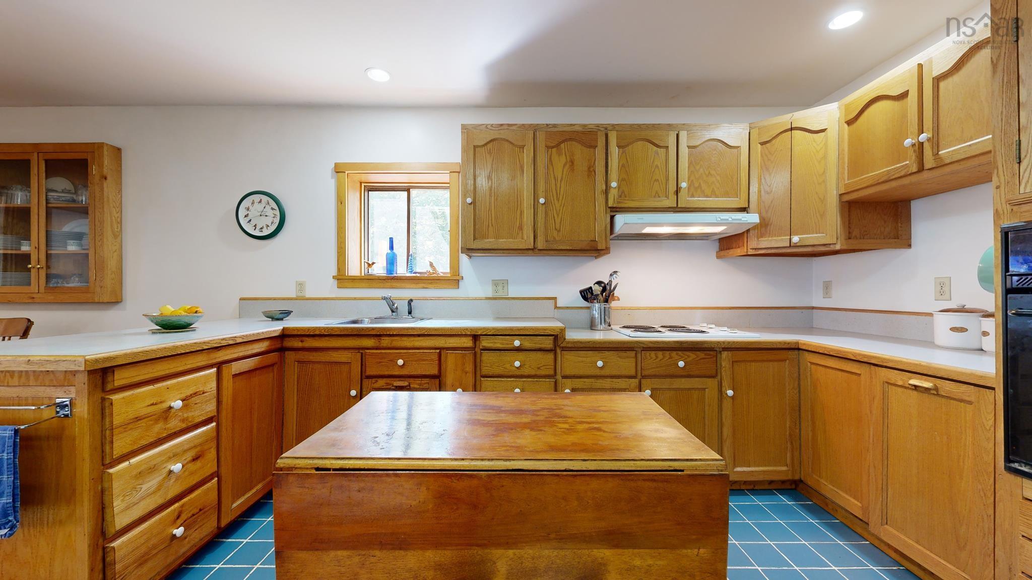 $395,000.00: 809 Highway 203, Lower Ohio