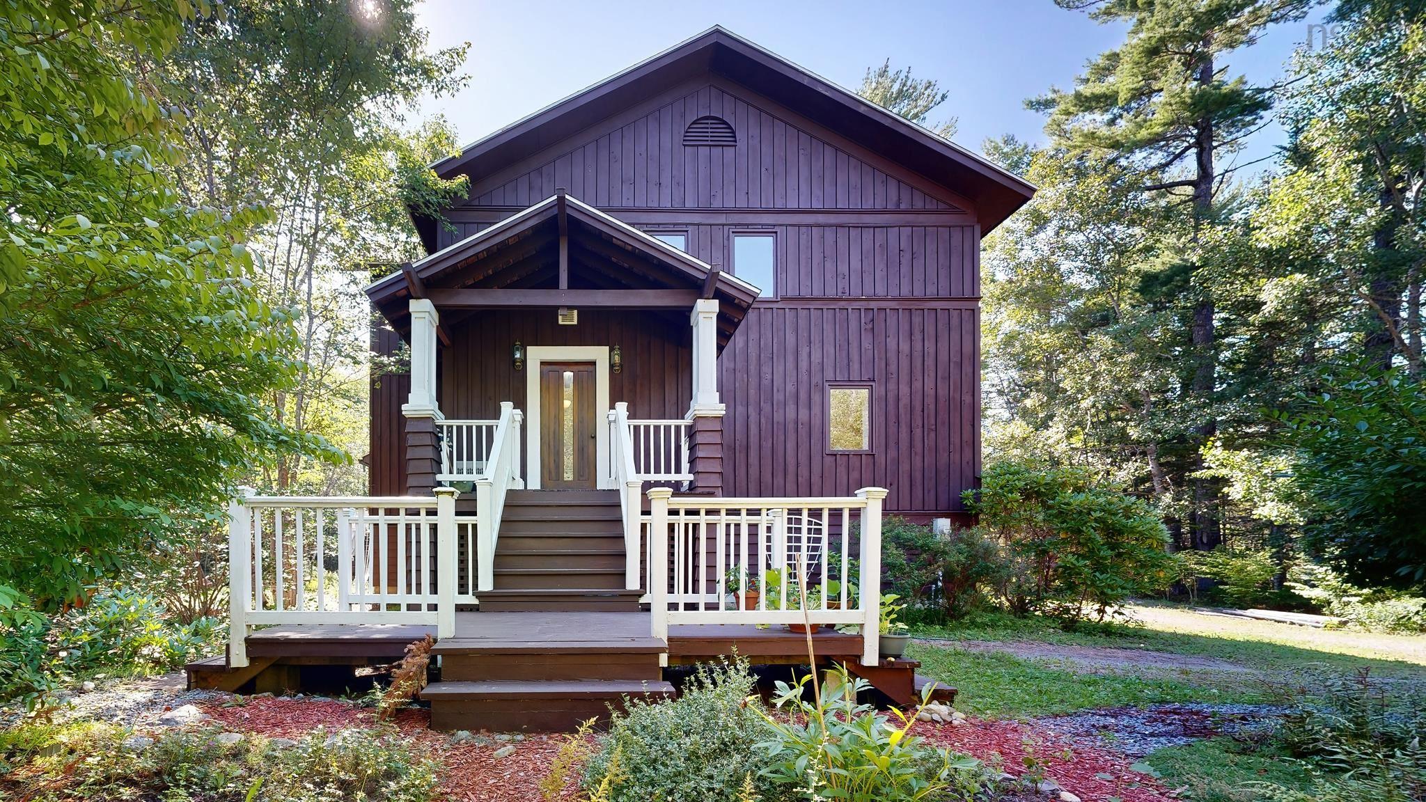 $395,000.00: 809 Highway 203, Lower Ohio